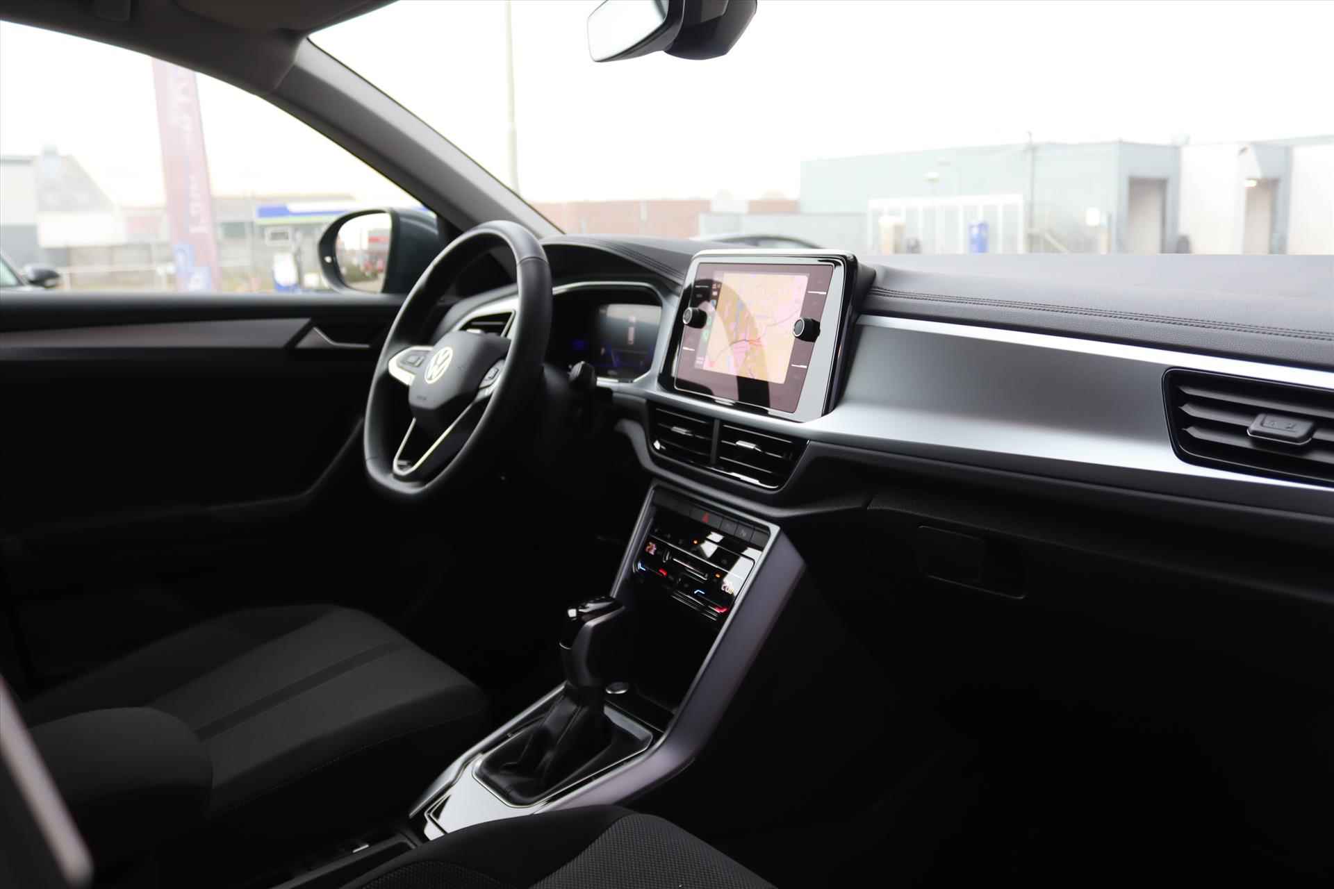 Volkswagen T-Roc 1.5TSI 150PK AUTOMAAT LIFE EDITION Navi Carplay | Adapt.Cruise | Camera | Keyless | Digitaal Cockpit | Stoelverw. | Led | Clima | 17 Inch Lm | - 8/55