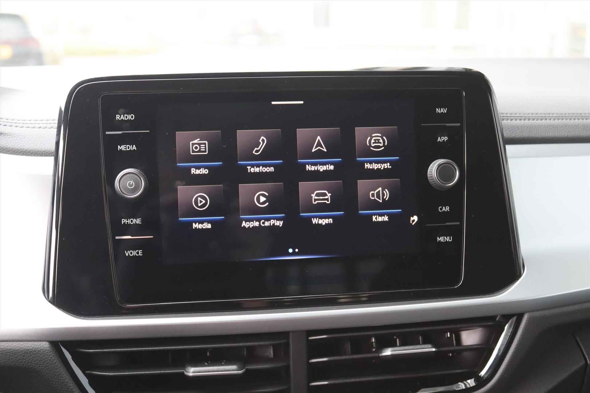 Volkswagen T-Roc 1.5TSI 150PK AUTOMAAT LIFE EDITION Navi Carplay | Adapt.Cruise | Camera | Keyless | Digitaal Cockpit | Stoelverw. | Led | Clima | 17 Inch Lm | - 23/55