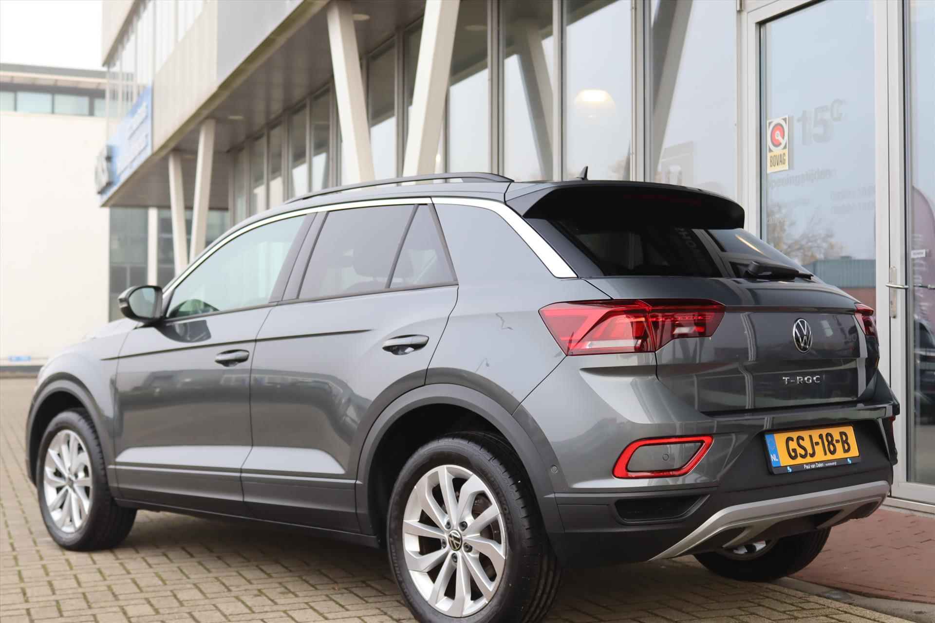 Volkswagen T-Roc 1.5TSI 150PK AUTOMAAT LIFE EDITION Navi Carplay | Adapt.Cruise | Camera | Keyless | Digitaal Cockpit | Stoelverw. | Led | Clima | 17 Inch Lm | - 42/55