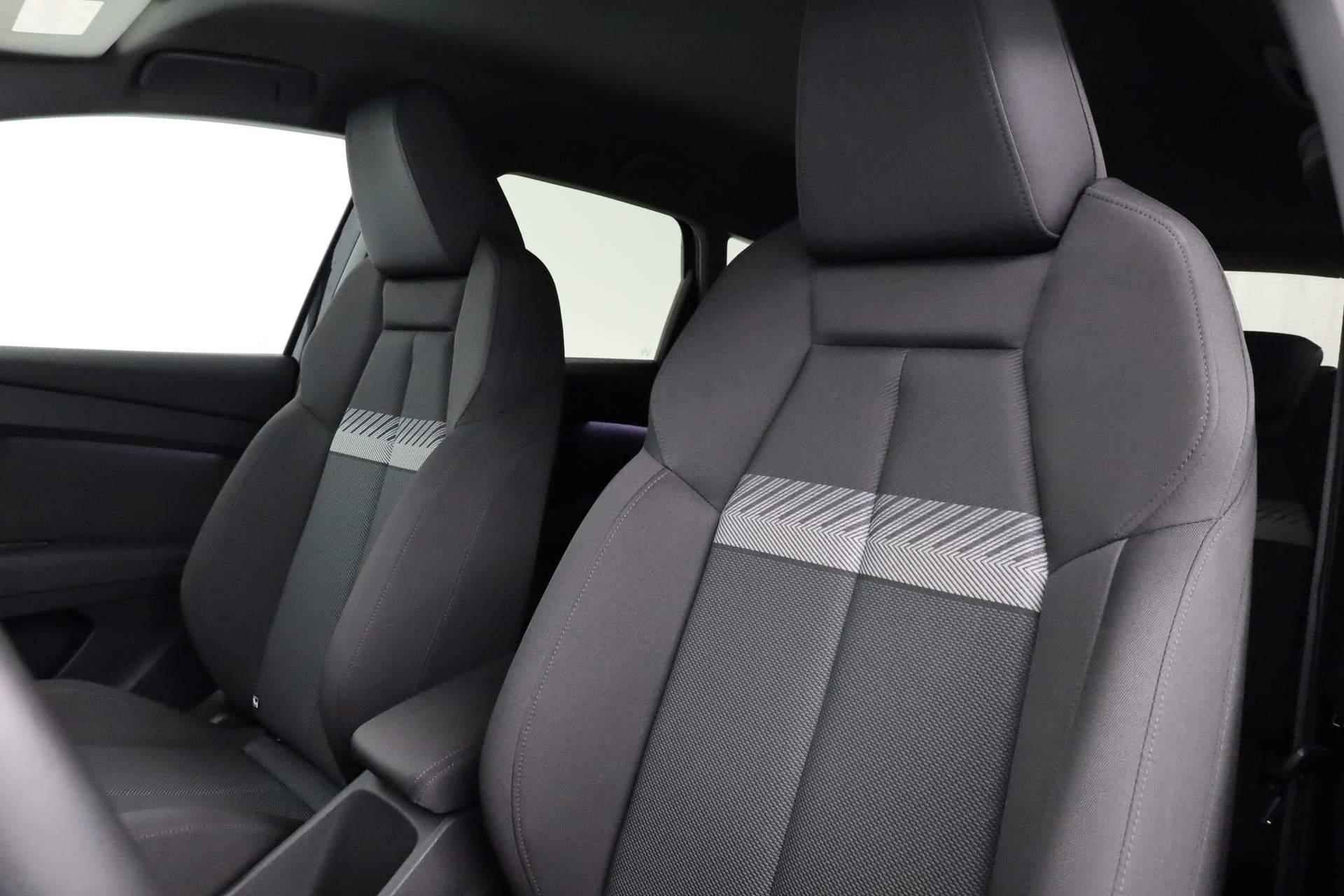 Audi Q4 e-tron 40 204pk Launch edition Advanced 77 kWh | LED | Navi | ACC | Keyless | 20 inch - 13/46