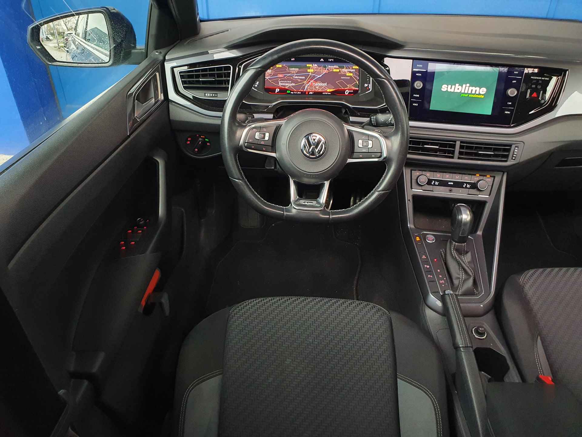 Volkswagen Polo 1.0 TSI Highline R-Line | Panoramadak | Apple Carplay | Cruise Control - 34/41