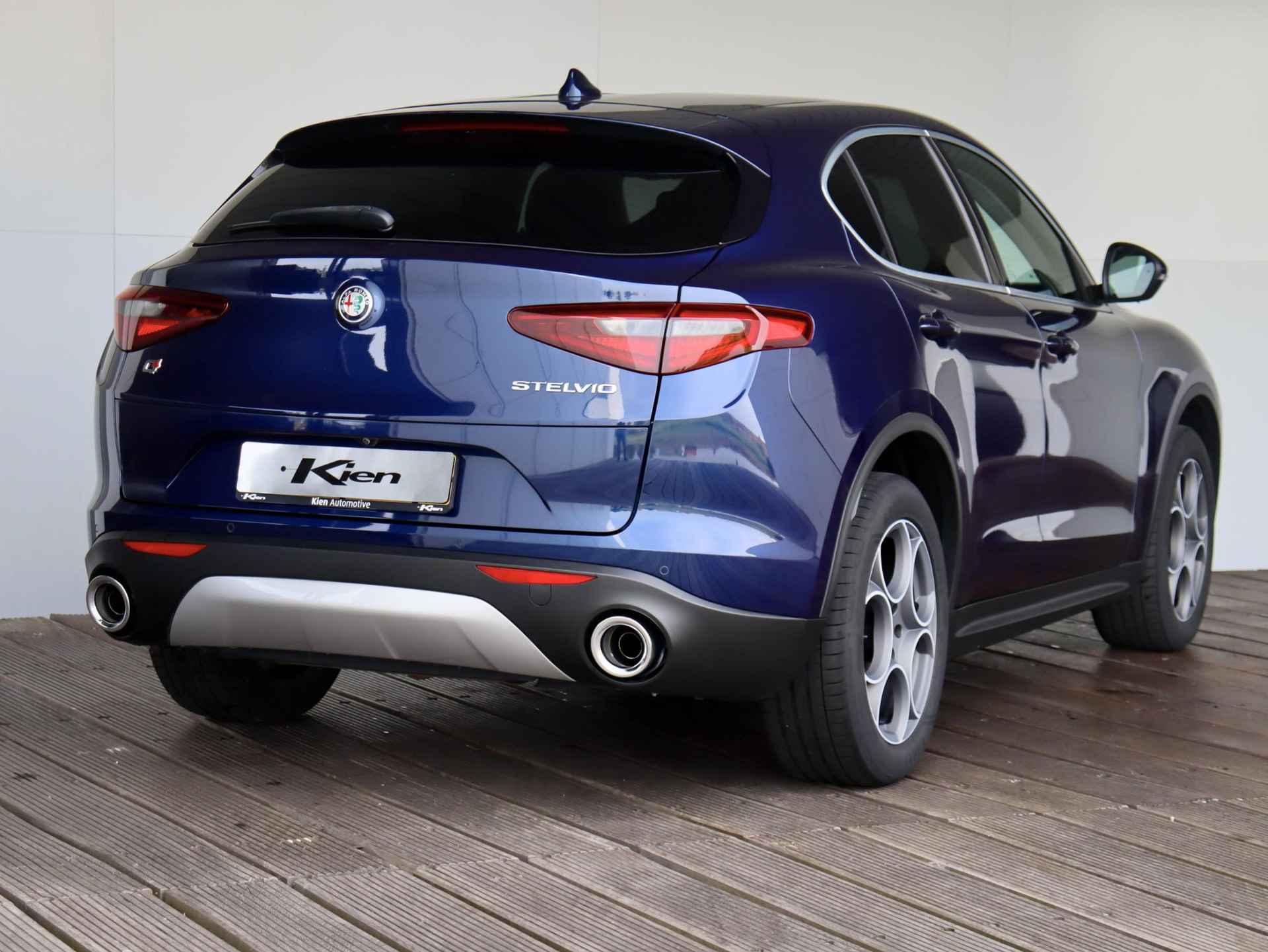 Alfa Romeo Stelvio 2.0 T AWD B-Tech 280 pk | Comfort seats | Navi | Stoelverwarming | ACC | - 4/30