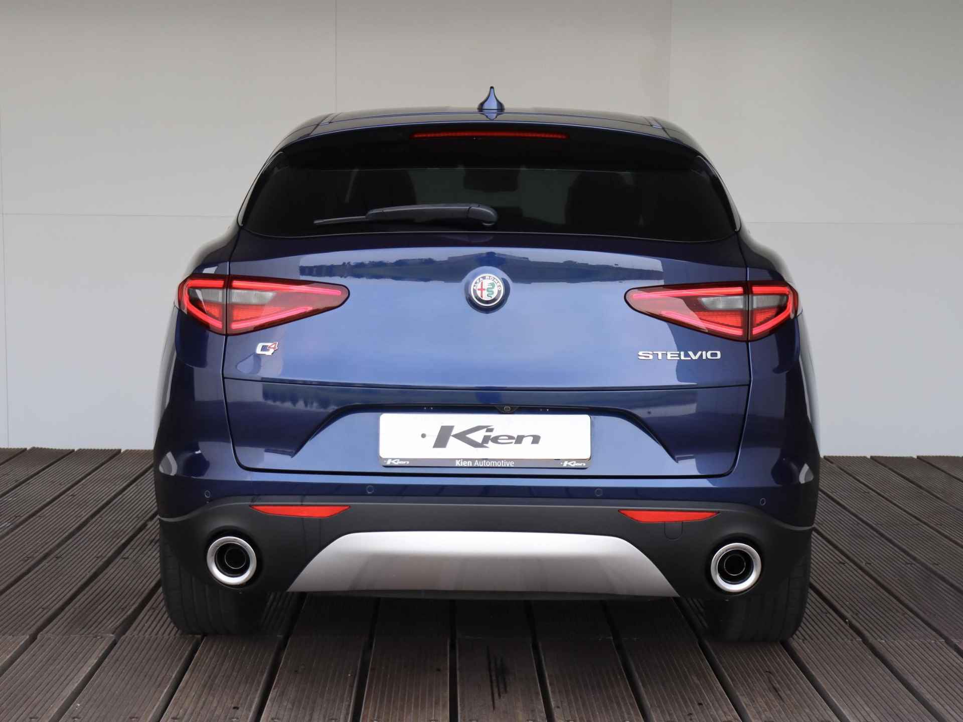 Alfa Romeo Stelvio 2.0 T AWD B-Tech 280 pk | Comfort seats | Navi | Stoelverwarming | ACC | - 15/30