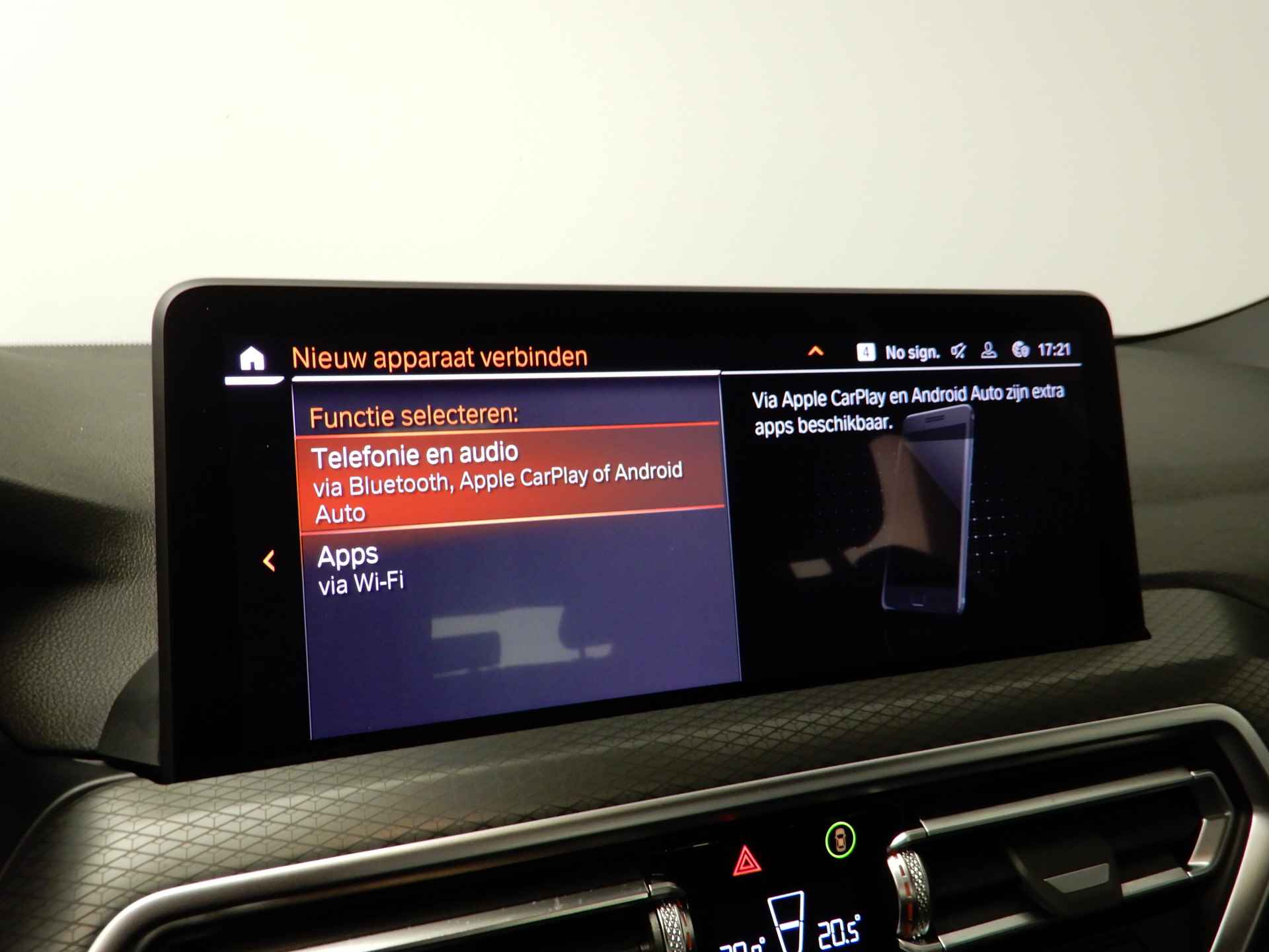 BMW X4 xDrive20i M-Sportpakket Laserlicht / Leder / Navigatie / Sportstoelen / Stoelverwarming / Keyles go / DAB / Hifi speakers / Alu 20 inch - 30/40