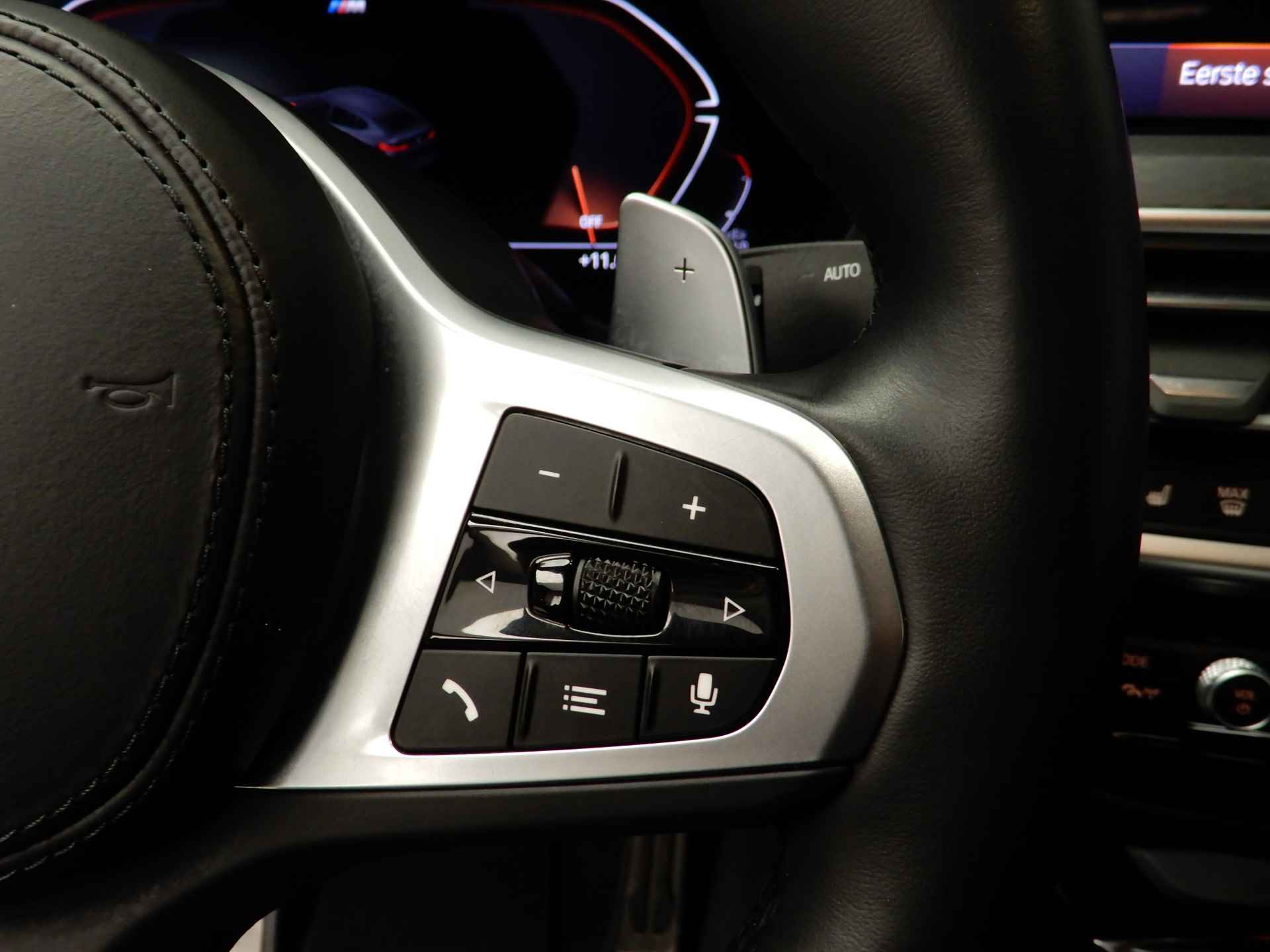 BMW X4 xDrive20i M-Sportpakket Laserlicht / Leder / Navigatie / Sportstoelen / Stoelverwarming / Keyles go / DAB / Hifi speakers / Alu 20 inch - 15/40