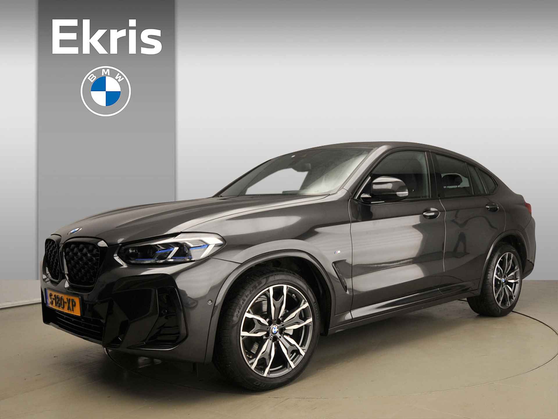 BMW X4 xDrive20i M-Sportpakket Laserlicht / Leder / Navigatie / Sportstoelen / Stoelverwarming / Keyles go / DAB / Hifi speakers / Alu 20 inch - 1/40