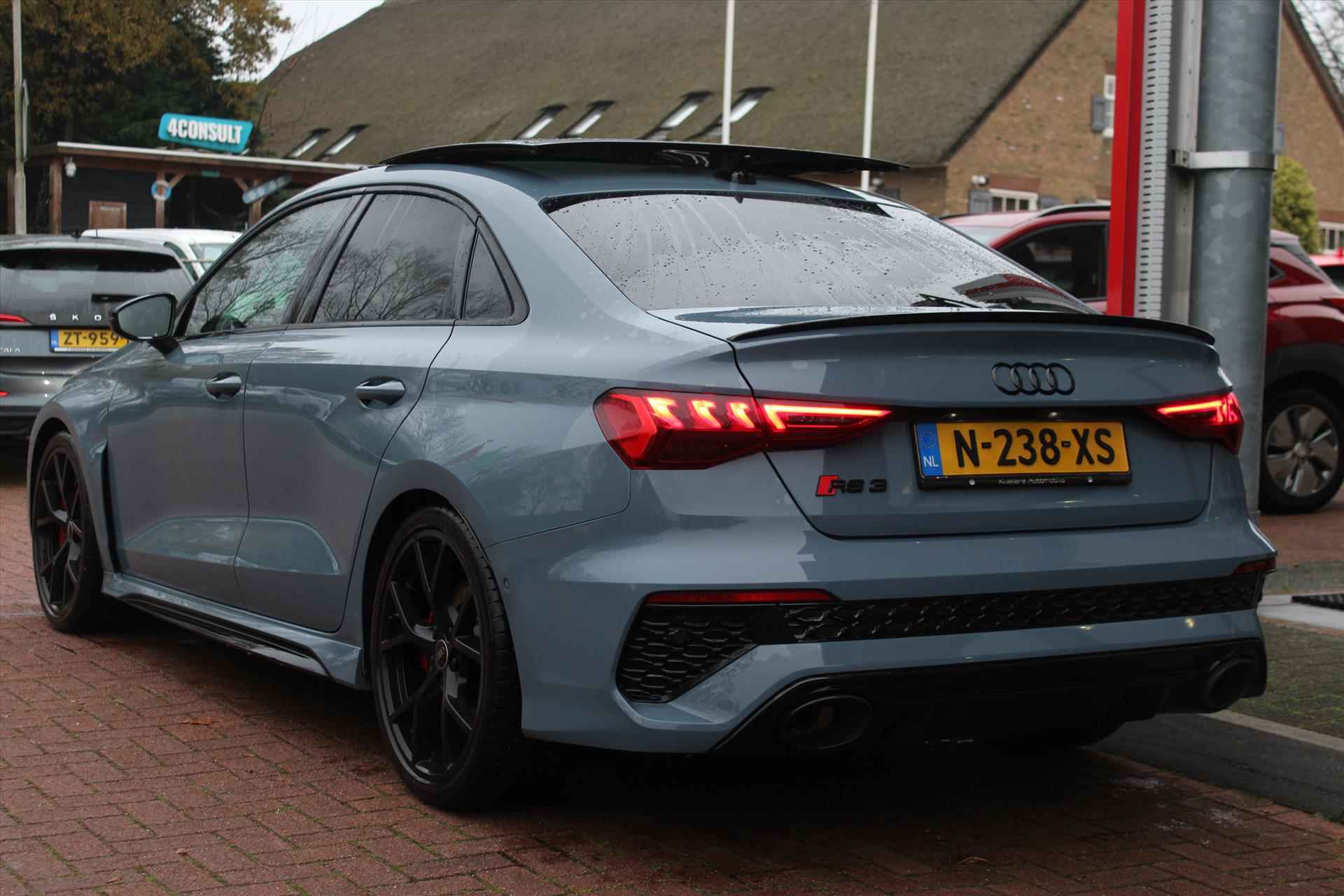 Audi Rs3 2.5TFSI 400PK Quattro Sedan | Origineel |  Top! | Schuifdak | Camera | HUD | B&O | Carplay | Adaptive Cruise & Climate Control | Alcantara Steer | - 4/29