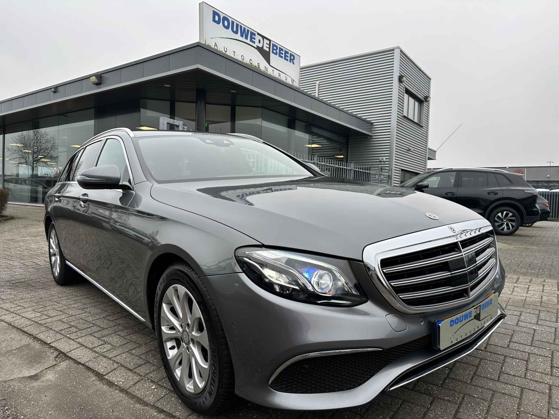 Mercedes-Benz E-Klasse Estate 200 Ambition Distronic | Camera | Stoelverw. |