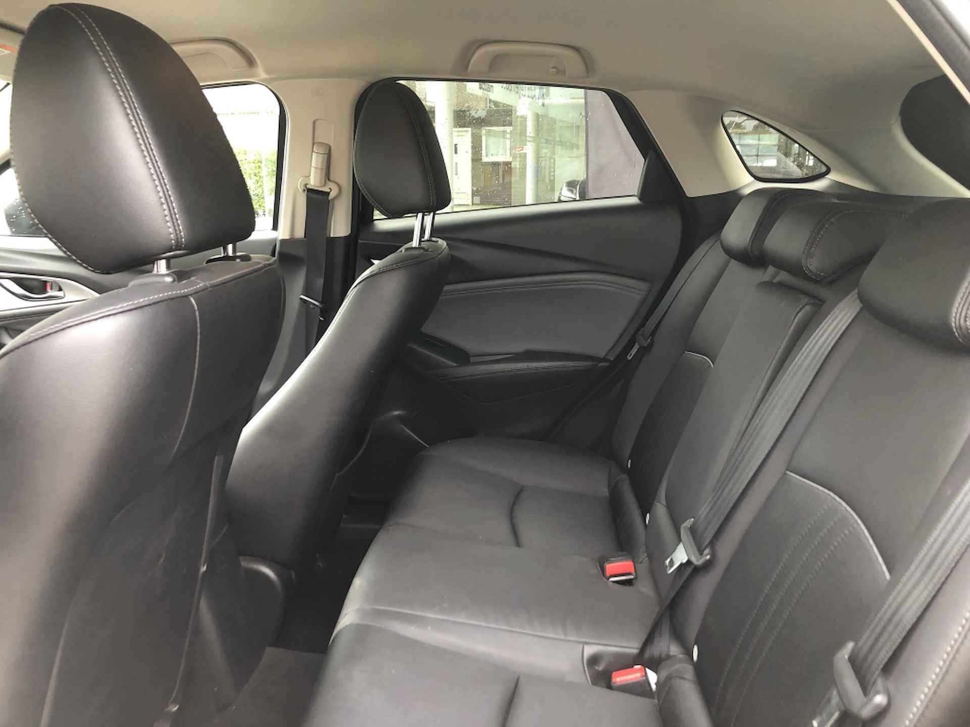 Mazda CX-3 2.0 SkyActiv-G Luxury HUD Keyless entry - 11/23
