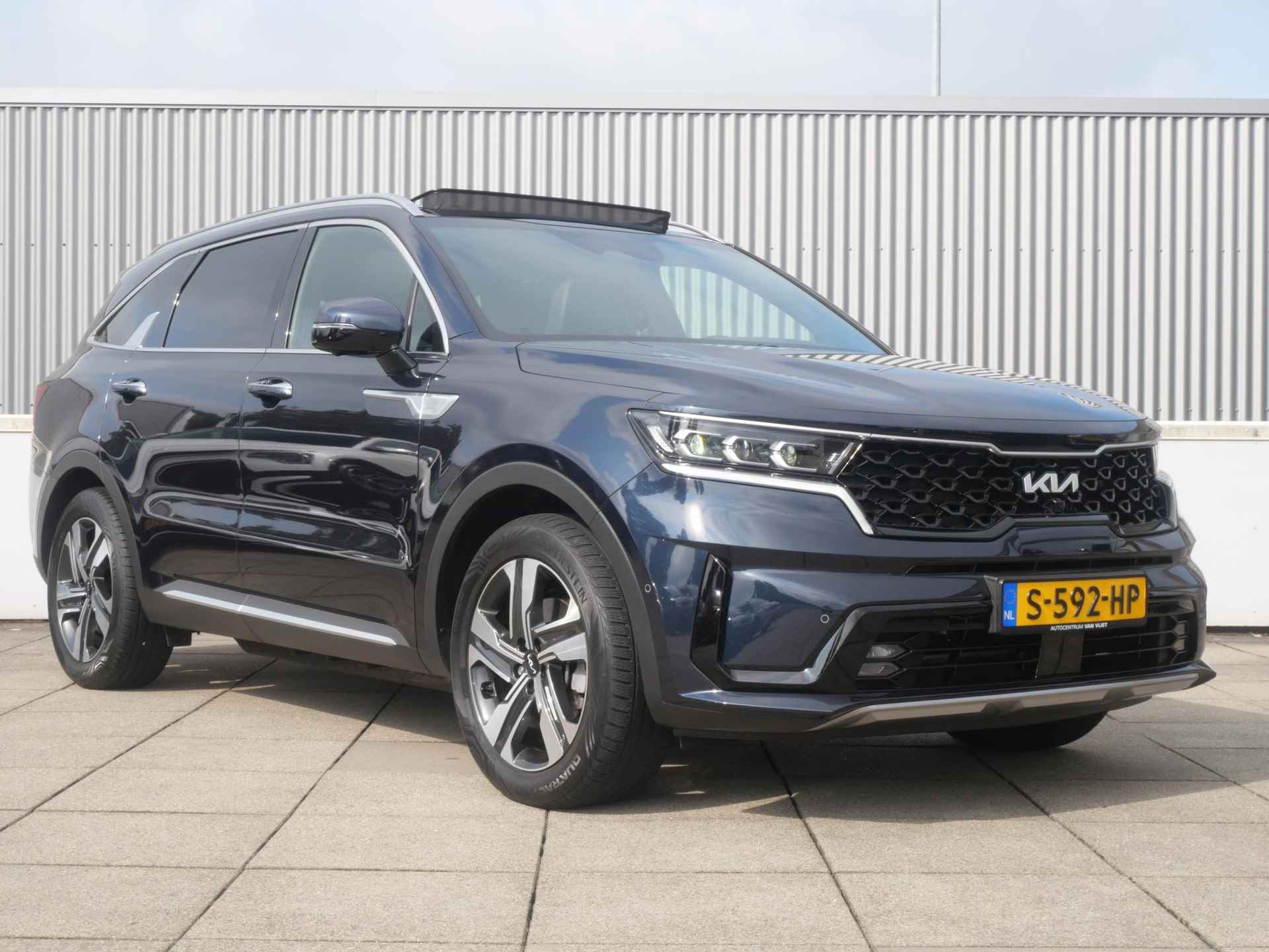 Kia Sorento 1.6 T-GDI Hybrid ExecutiveLine | Stoel-/Stuurverwarming | Schuif-/kanteldak | 360 Camera | Dodehoekcamera | Nappa leder | Head-Up display - 3/33