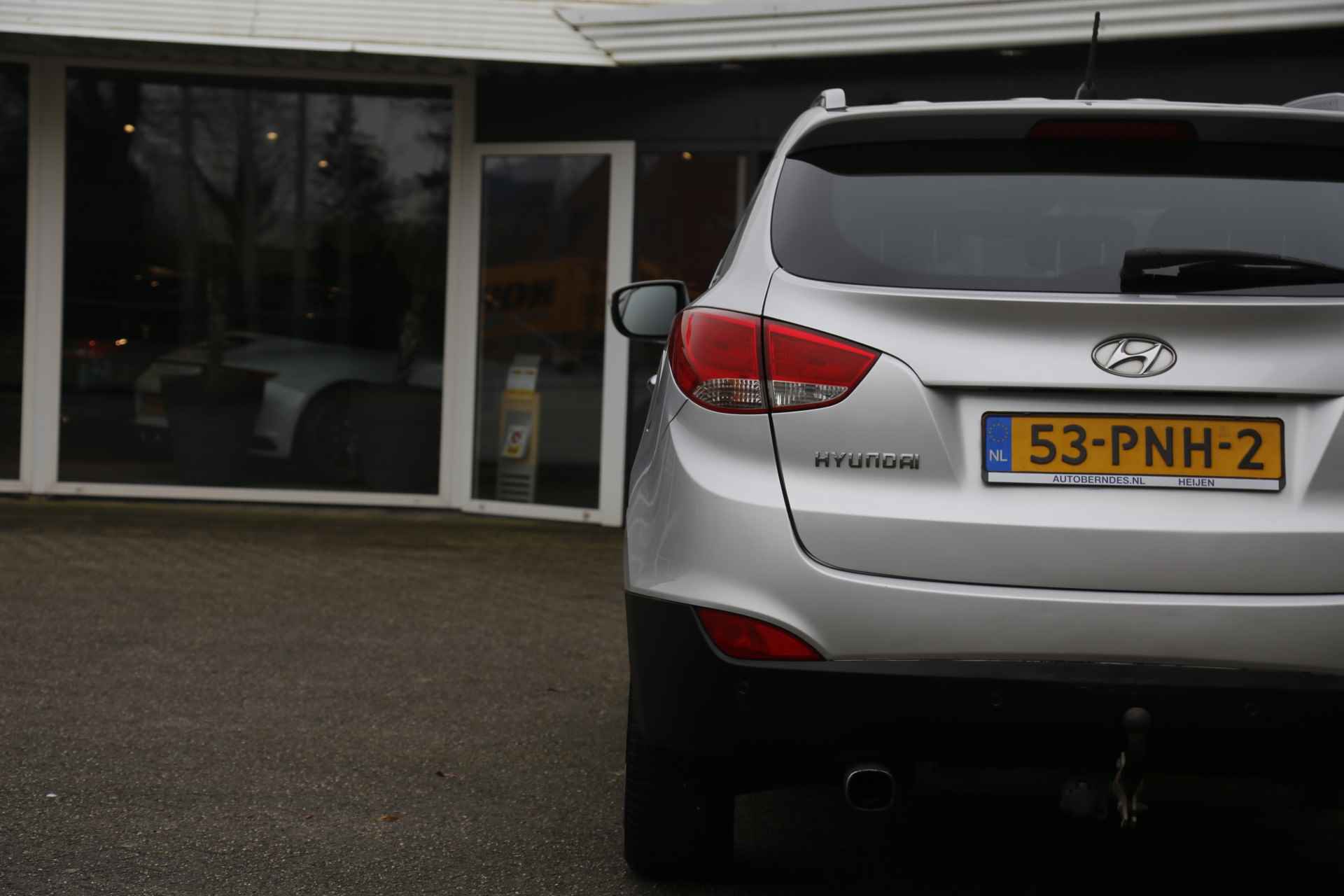 Hyundai ix35 1.6i GDI Style*NL-Auto*Perfect Onderh.*Trekhaak/Cruise-Control/Climate-Control/Half Leder/LM Wielen* - 28/49