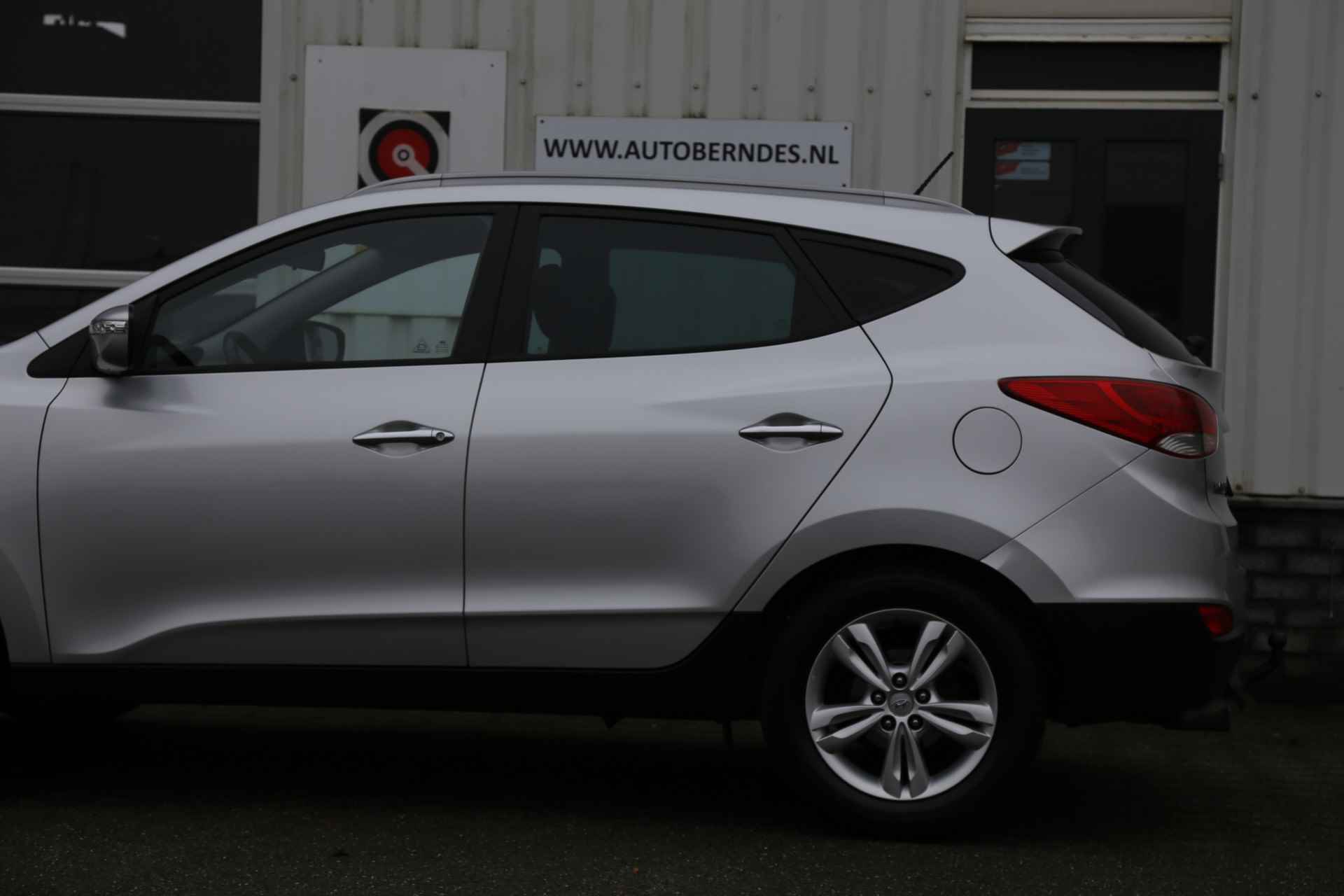 Hyundai ix35 1.6i GDI Style*NL-Auto*Perfect Onderh.*Trekhaak/Cruise-Control/Climate-Control/Half Leder/LM Wielen* - 35/49