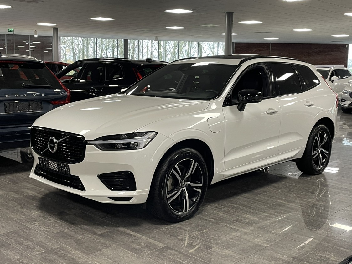 Volvo XC60 T6 AWD Recharge R-Design | Harman Kardon | Stoel en Stuurwielverwarming | Parkeercamera | Bestuurdersstoel elektrisch geheugen |