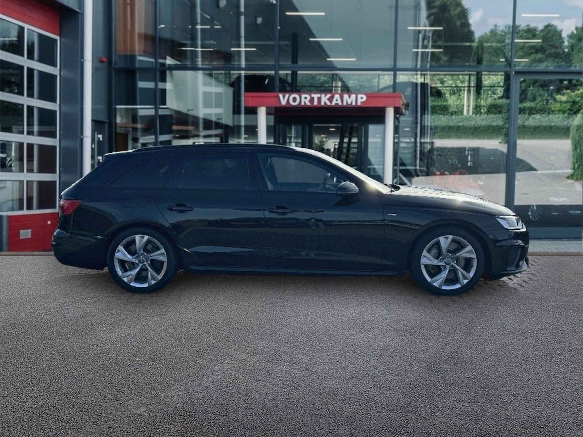 AUDI A4 45 TDI QUATTRO S LINE PANO-DAK/CAMERA/LEDER/ACC/STOELVERW - 4/23