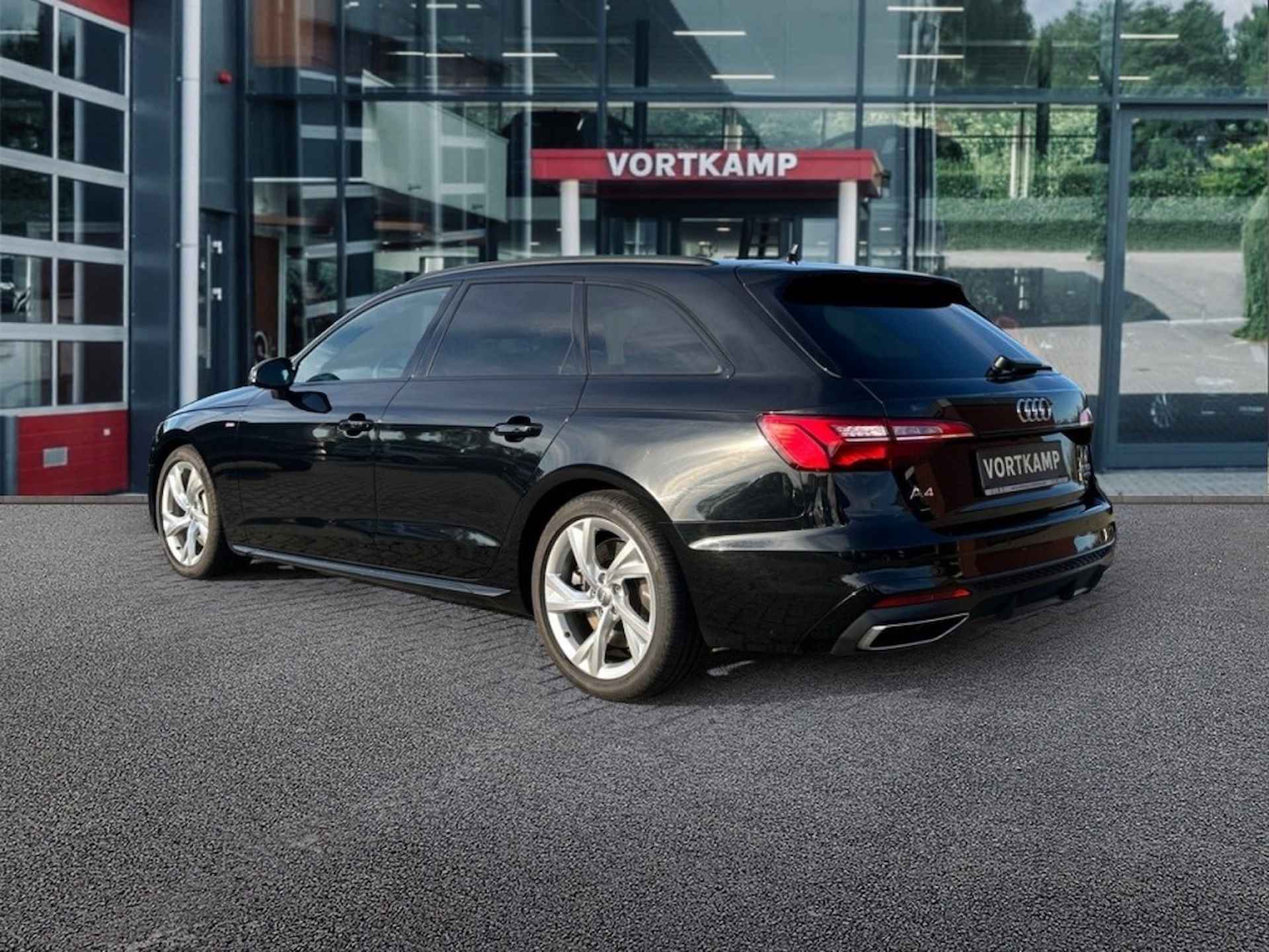 AUDI A4 45 TDI QUATTRO S LINE PANO-DAK/CAMERA/LEDER/ACC/STOELVERW - 7/23