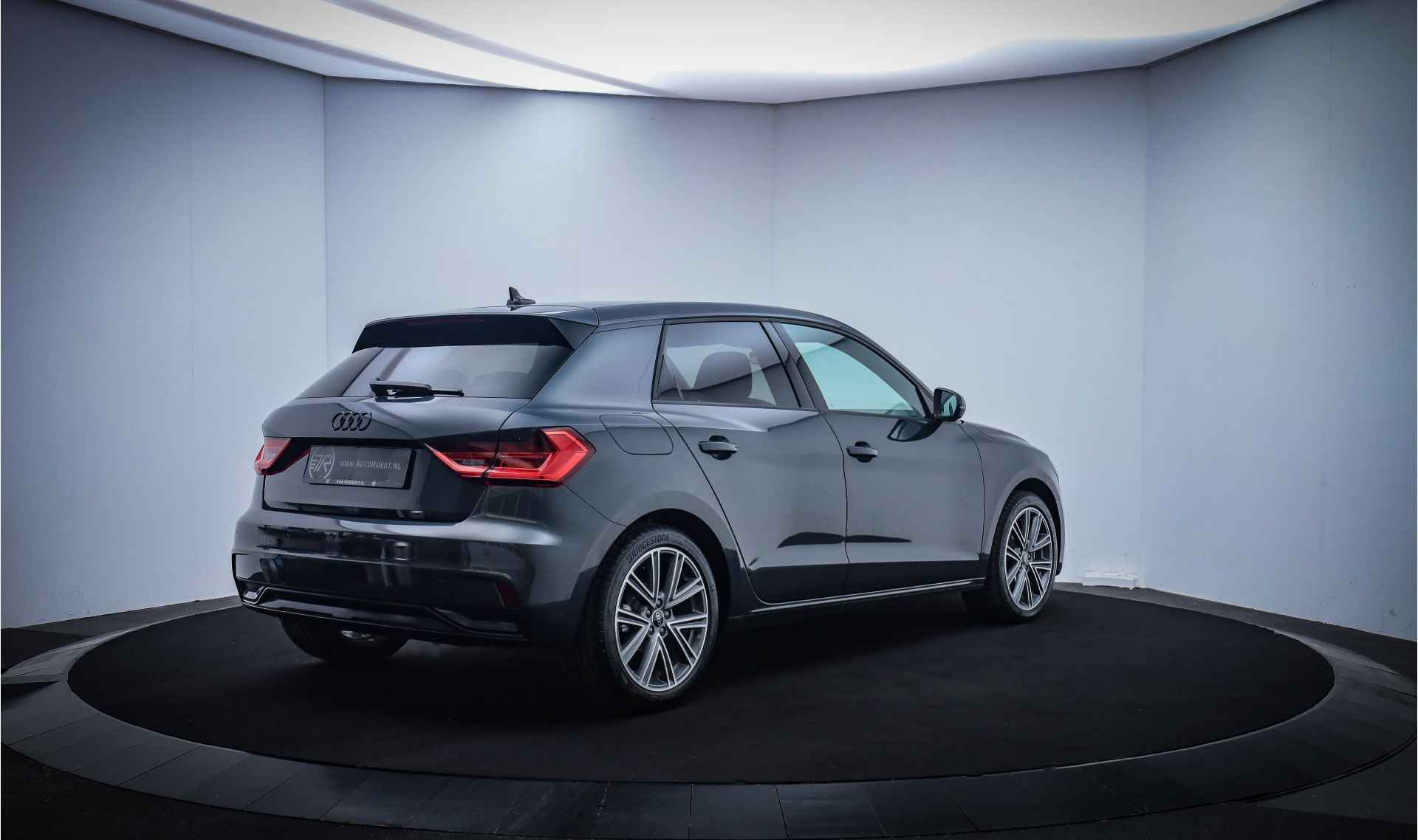 Audi A1 Sportback 30TFSI S-Tr. Sport Edition FULL LED/DIGI DASH/CARPLAY/BLINDSPOT/STOELVERW/KEYLESS/CLIMA/CRUISE/PDC V+A/LMV - 5/26