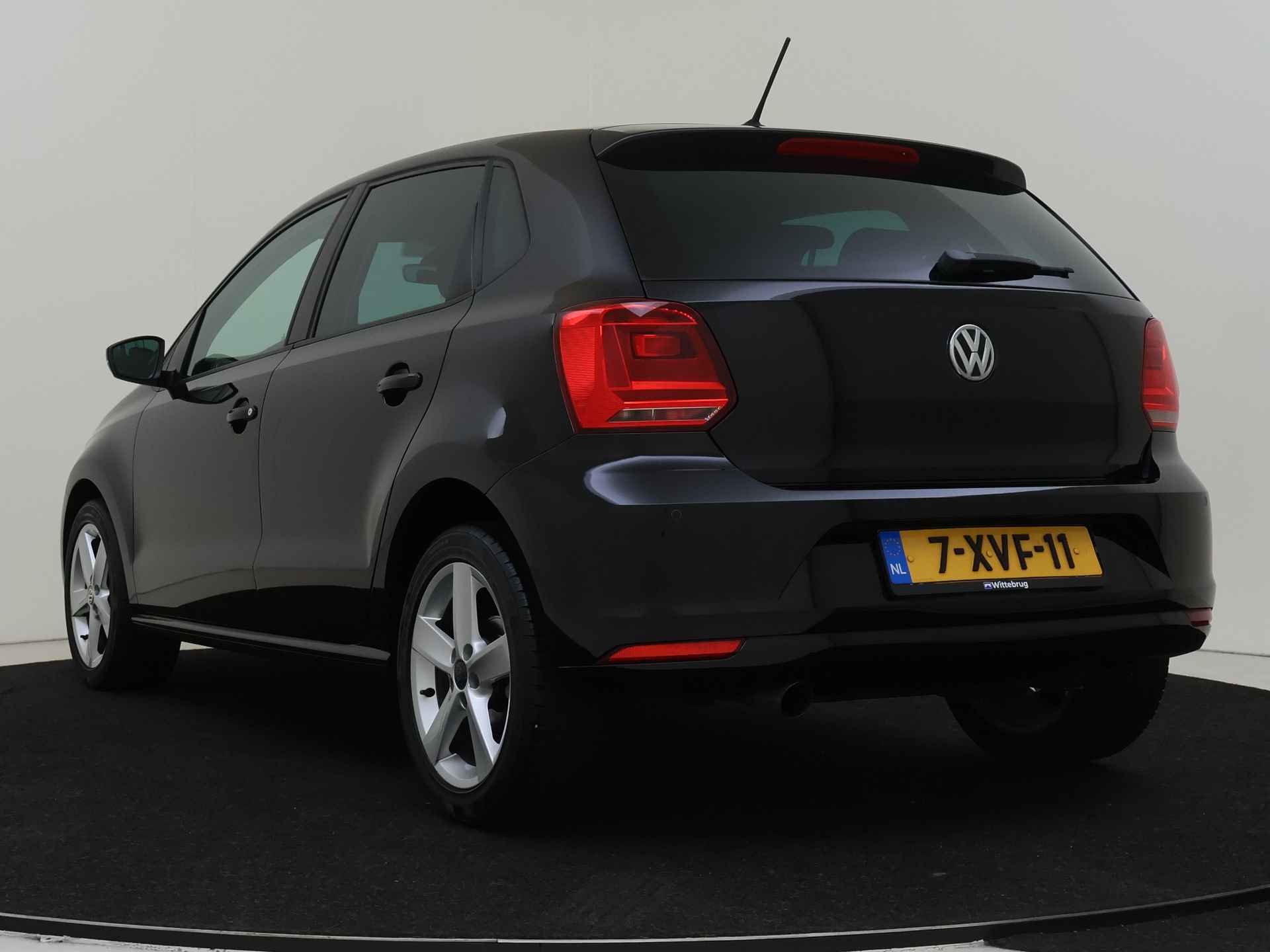 Volkswagen Polo 1.2 TSI Highline 90 pk 5 derus | Climate Control | Parkeerhulp voor en achter | Lichtmetalen Velgen - 5/27