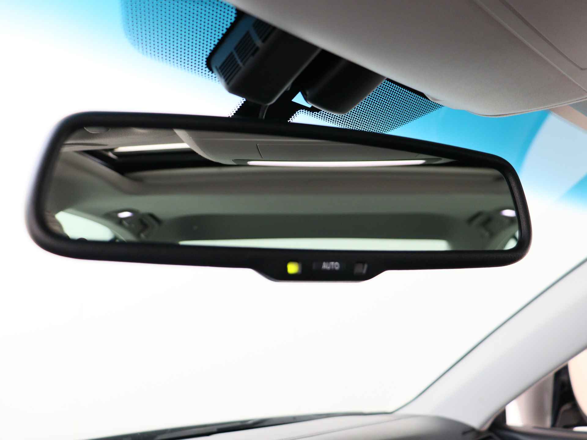 Lexus GS 300h 25th Edition | Sunroof | Elektrisch verstelbare voorstoel(en) | Stoelverwarming | - 28/52