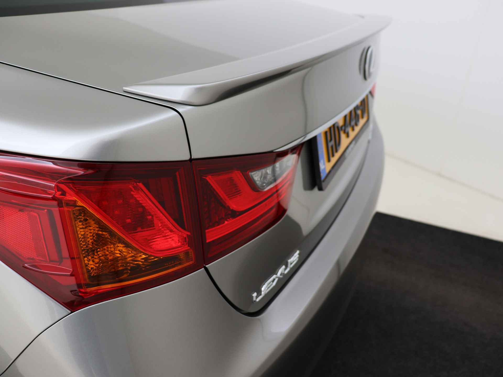 Lexus GS 300h 25th Edition | Sunroof | Elektrisch verstelbare voorstoel(en) | Stoelverwarming | - 47/52