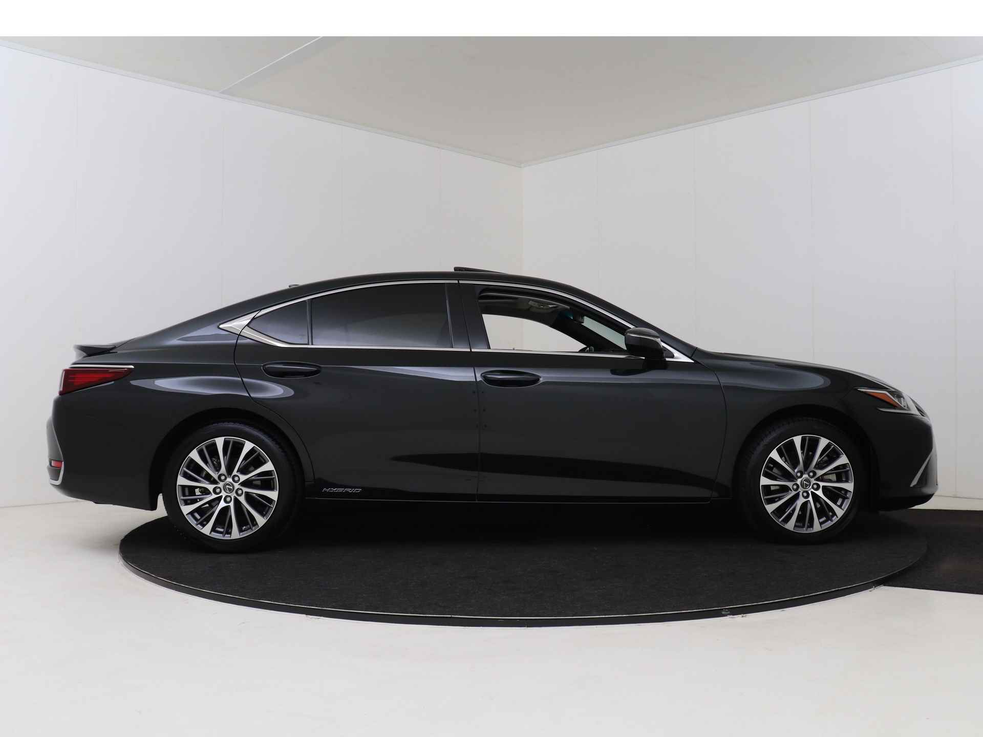 Lexus ES 300h Preference Line Business | Premium Navigatie | Lederen Bekleding | Sunroof | - 16/48