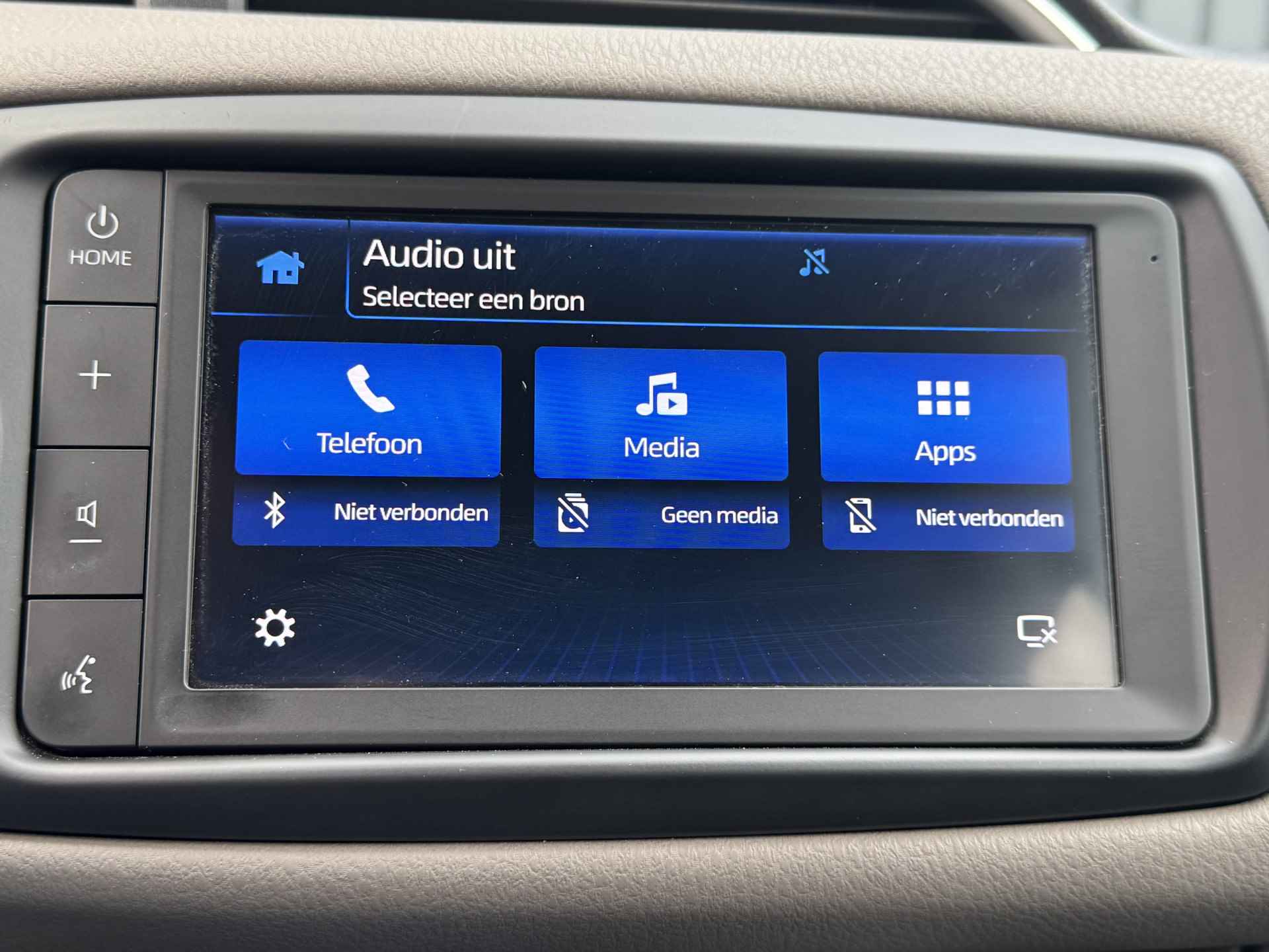 Toyota Yaris 1.5 Hybrid Bi-Tone Plus | Oxide Bronze | Pano dak | Apple Carplay/Android auto | Rijklaar!! - 28/42