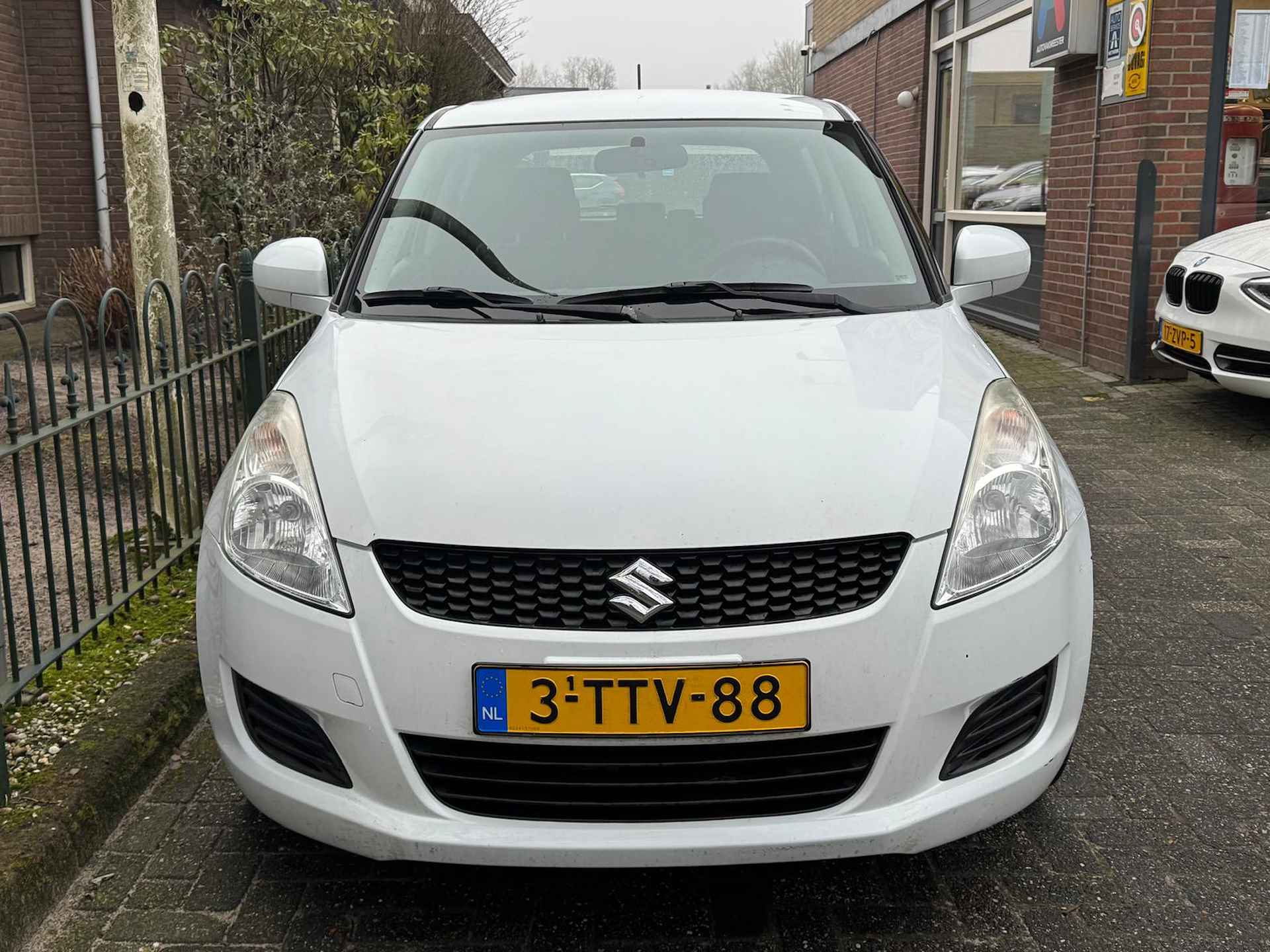 Suzuki Swift 1.2 Bandit EASSS - 5/36