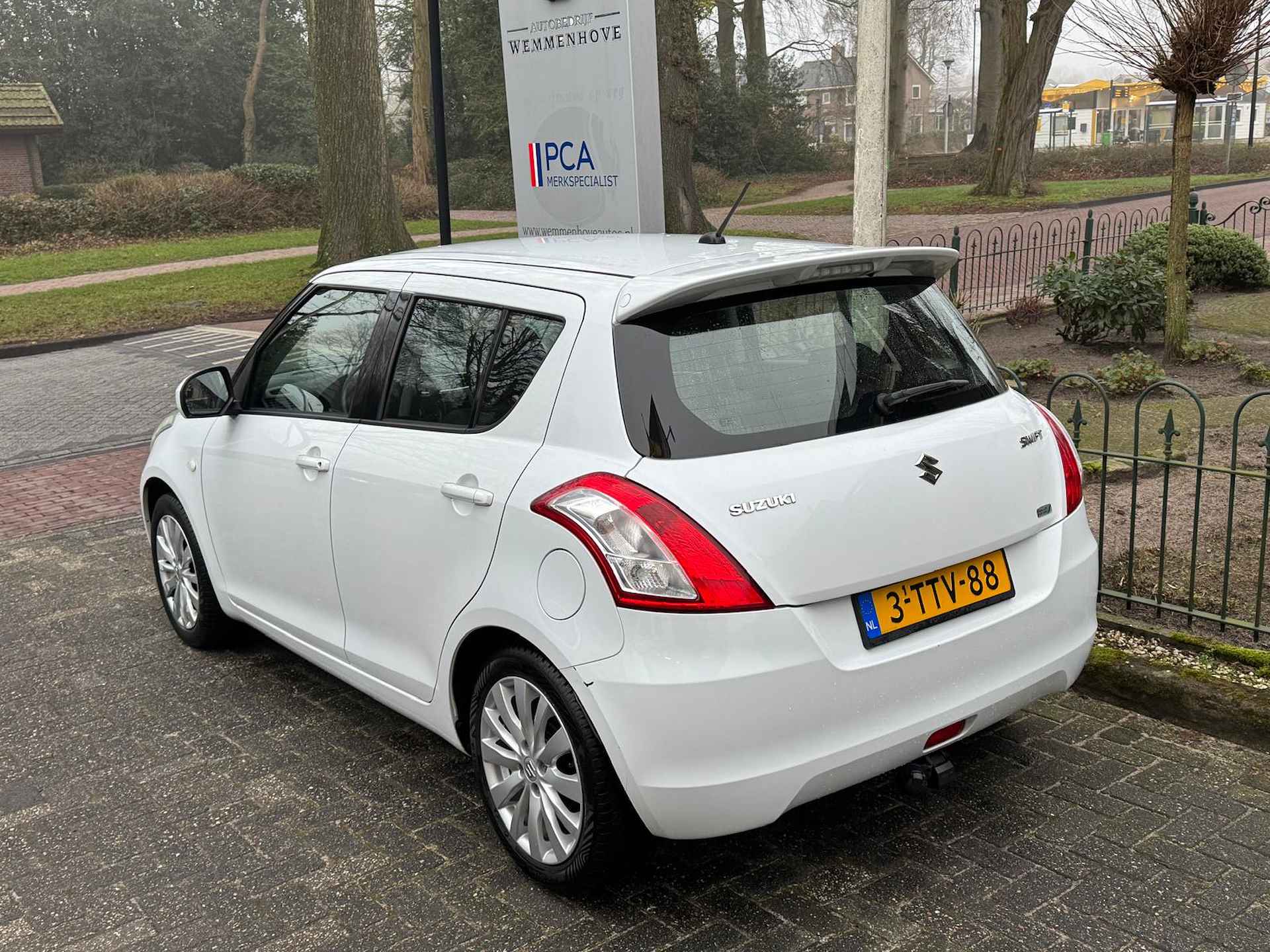 Suzuki Swift 1.2 Bandit EASSS - 31/36