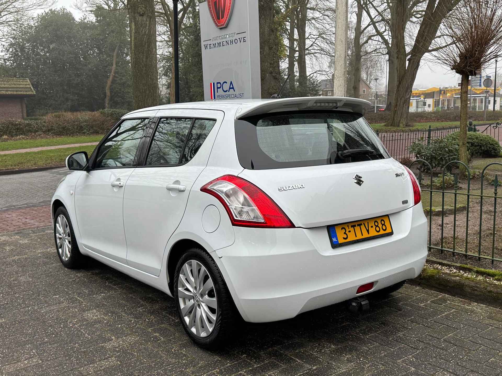 Suzuki Swift 1.2 Bandit EASSS - 32/36