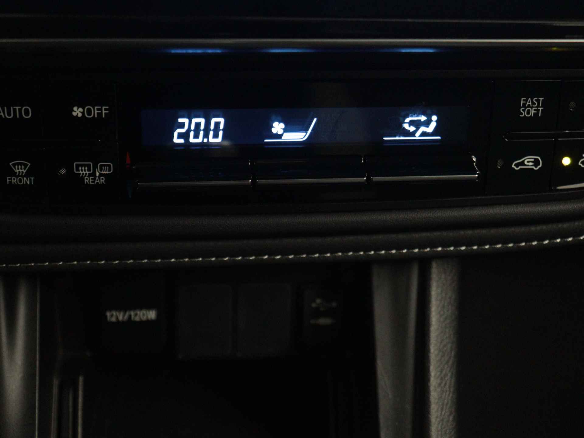 Toyota Auris 1.2T Aspiration | Climate Control | LM velgen | - 11/46