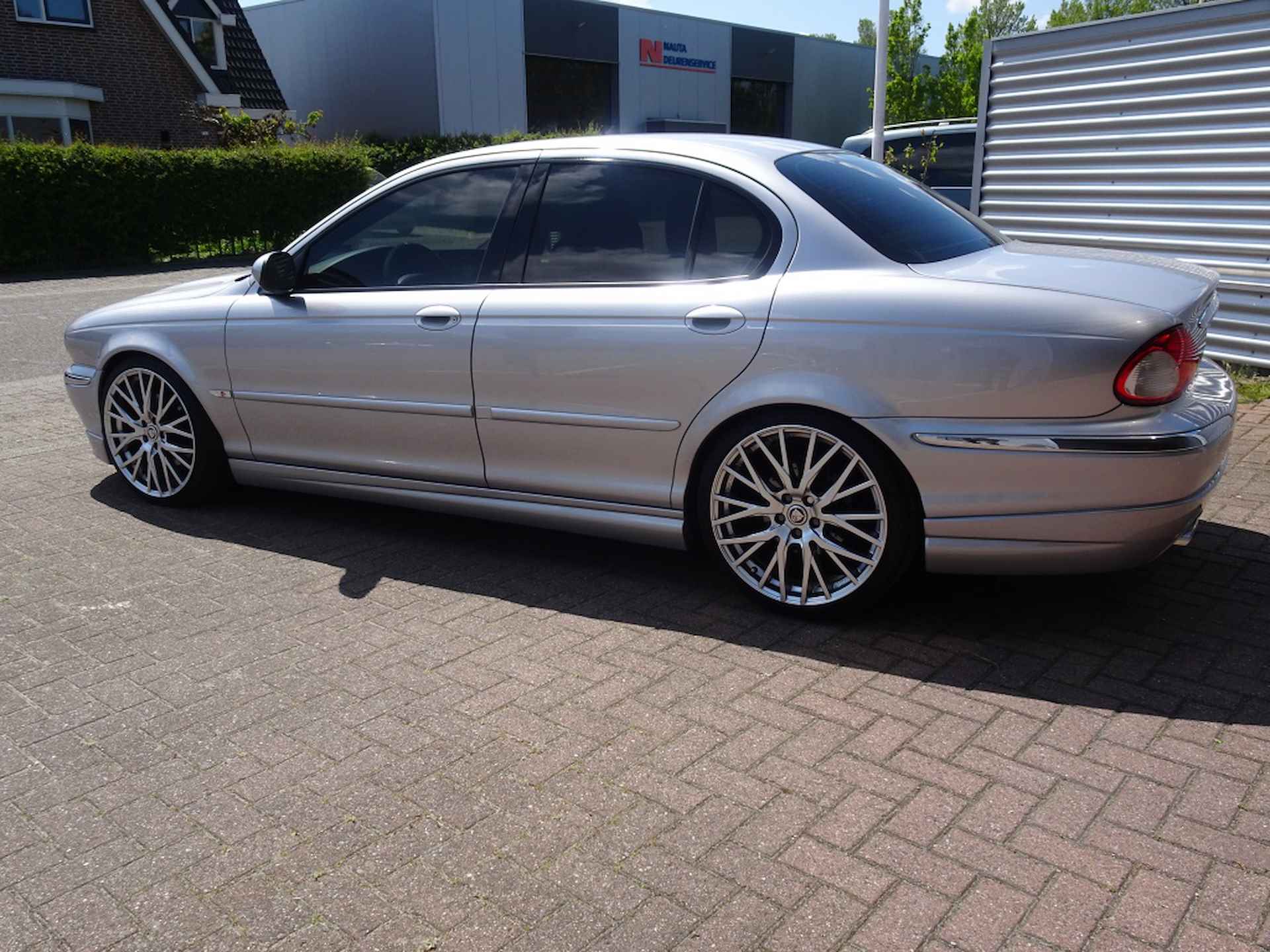 Jaguar X-type 2.5 V6 Youngtimer - 7/27