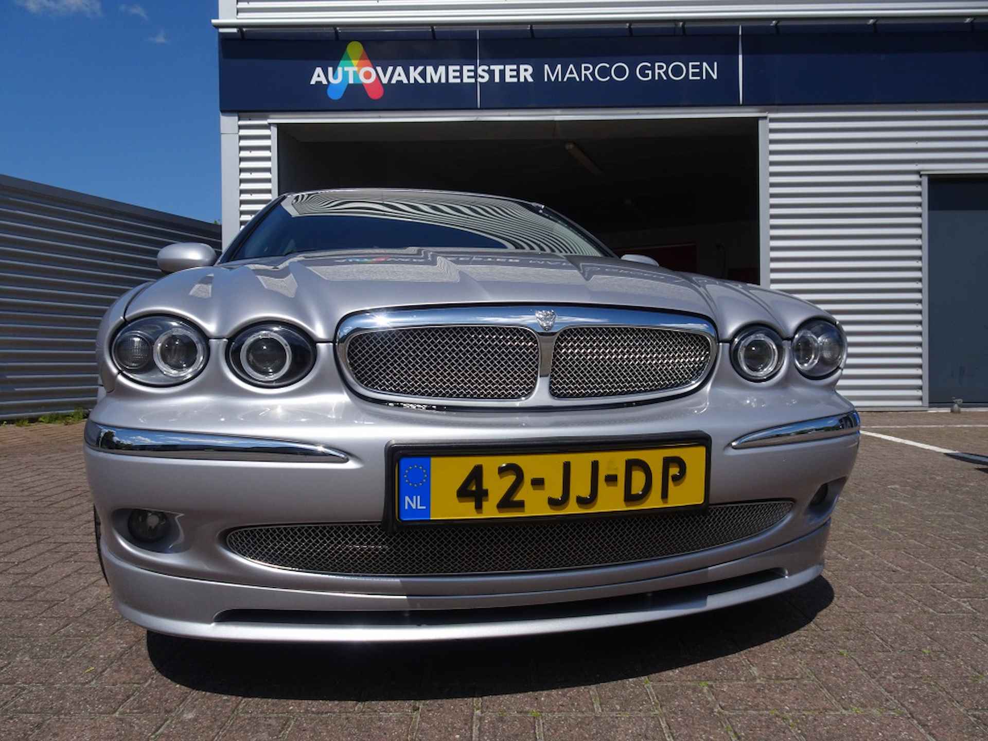 Jaguar X-type 2.5 V6 Youngtimer - 21/27