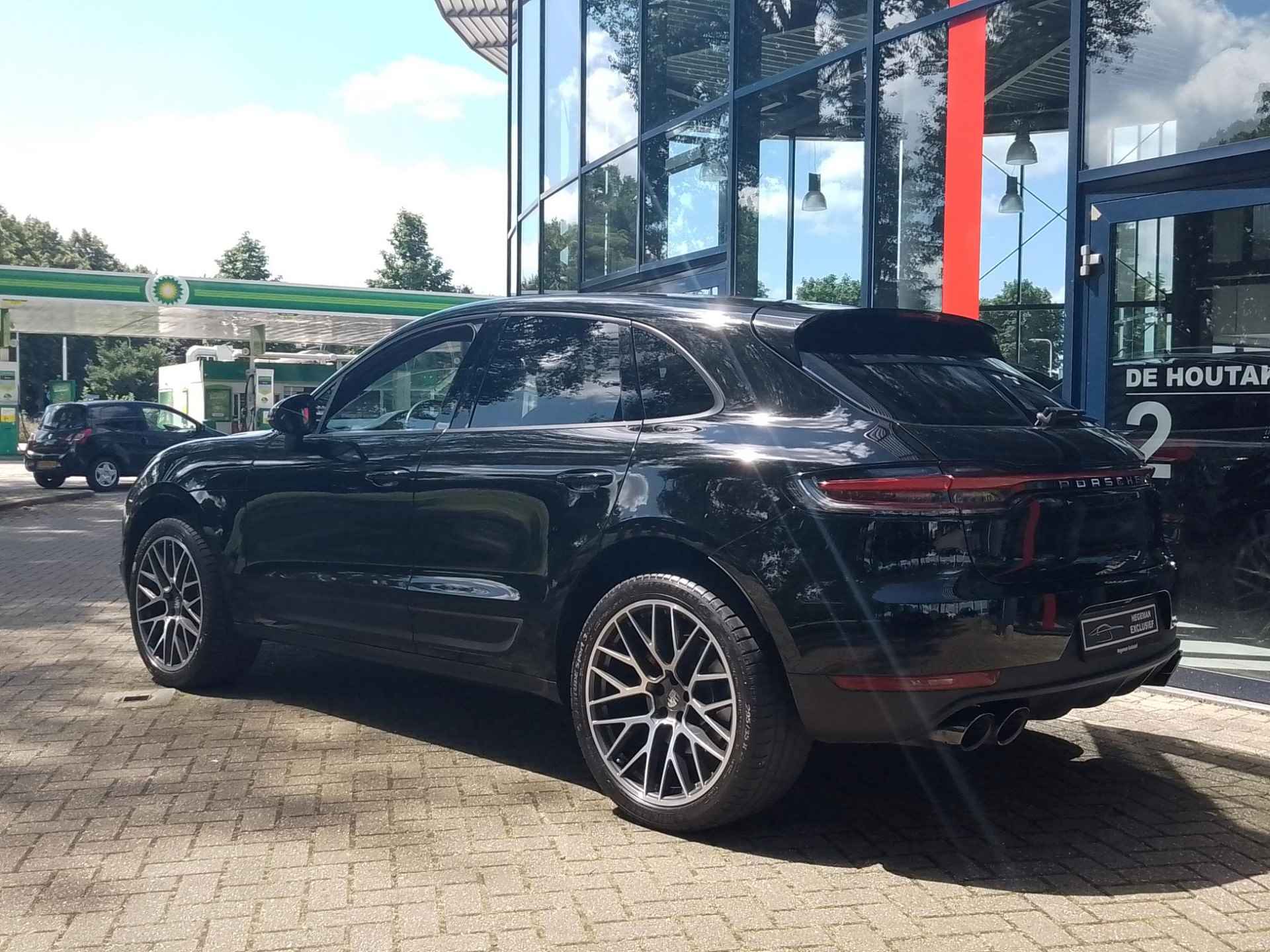 Porsche Macan 2.0 AUTOMAAT 245PK | Schuif-kanteldak | Leder (kleur naar keuze aan te passen) | Navi | 21 inch | ECC | Parkeersensoren + Camera | Cruise Control - 4/36