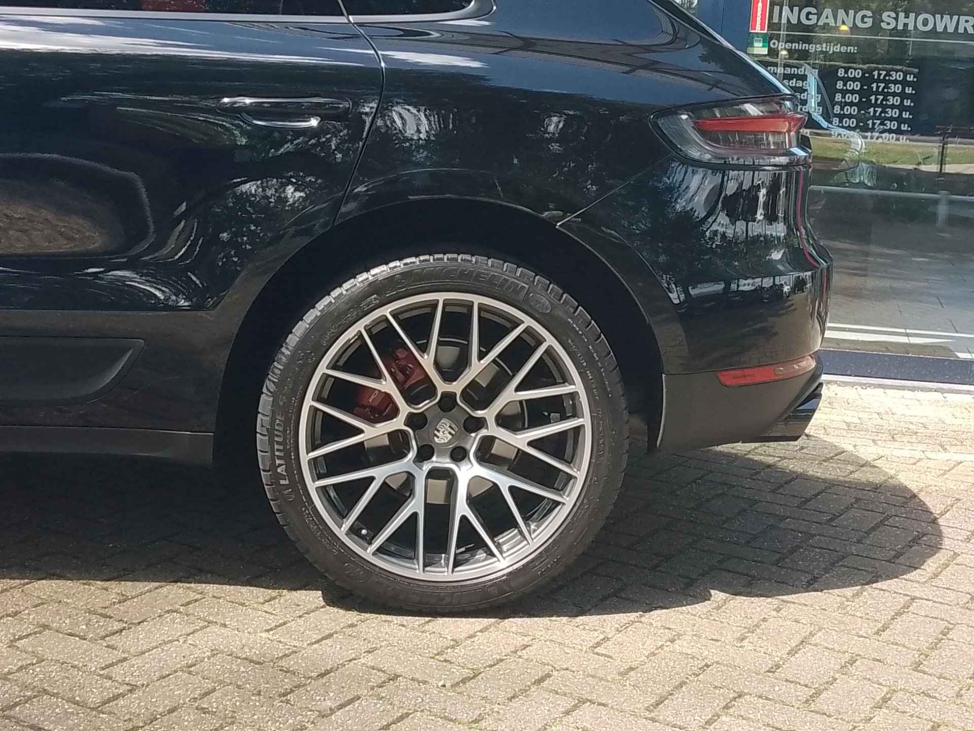 Porsche Macan 2.0 AUTOMAAT 245PK | Schuif-kanteldak | Leder (kleur naar keuze aan te passen) | Navi | 21 inch | ECC | Parkeersensoren + Camera | Cruise Control - 8/36