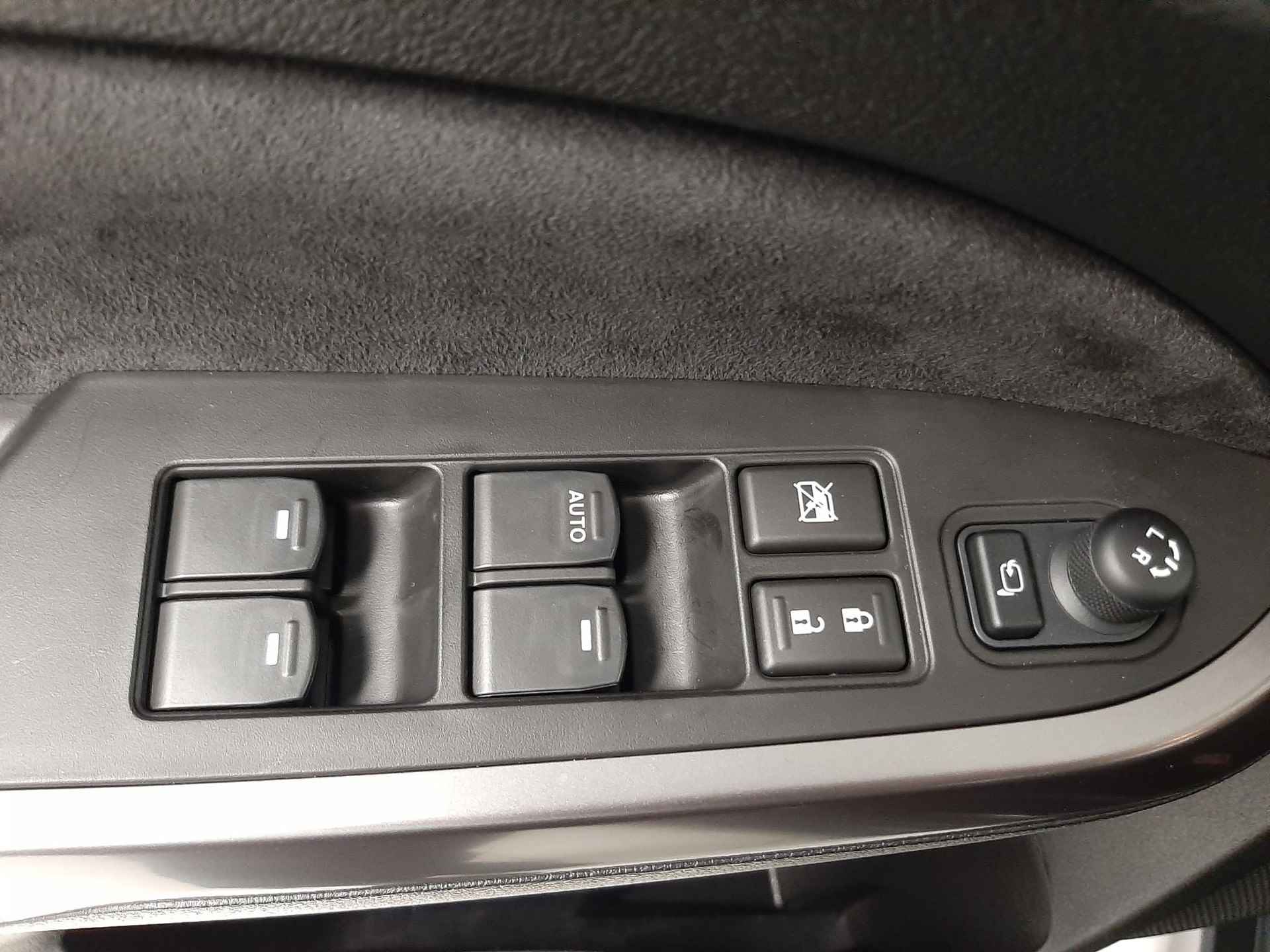 Suzuki Vitara 1.5 Hybrid Style AllGrip | Automaat | 4X4 | Climate control | Cruise control adaptive | Navigatie | Stoelverwarming | Apple carplay, Android auto | - 26/38