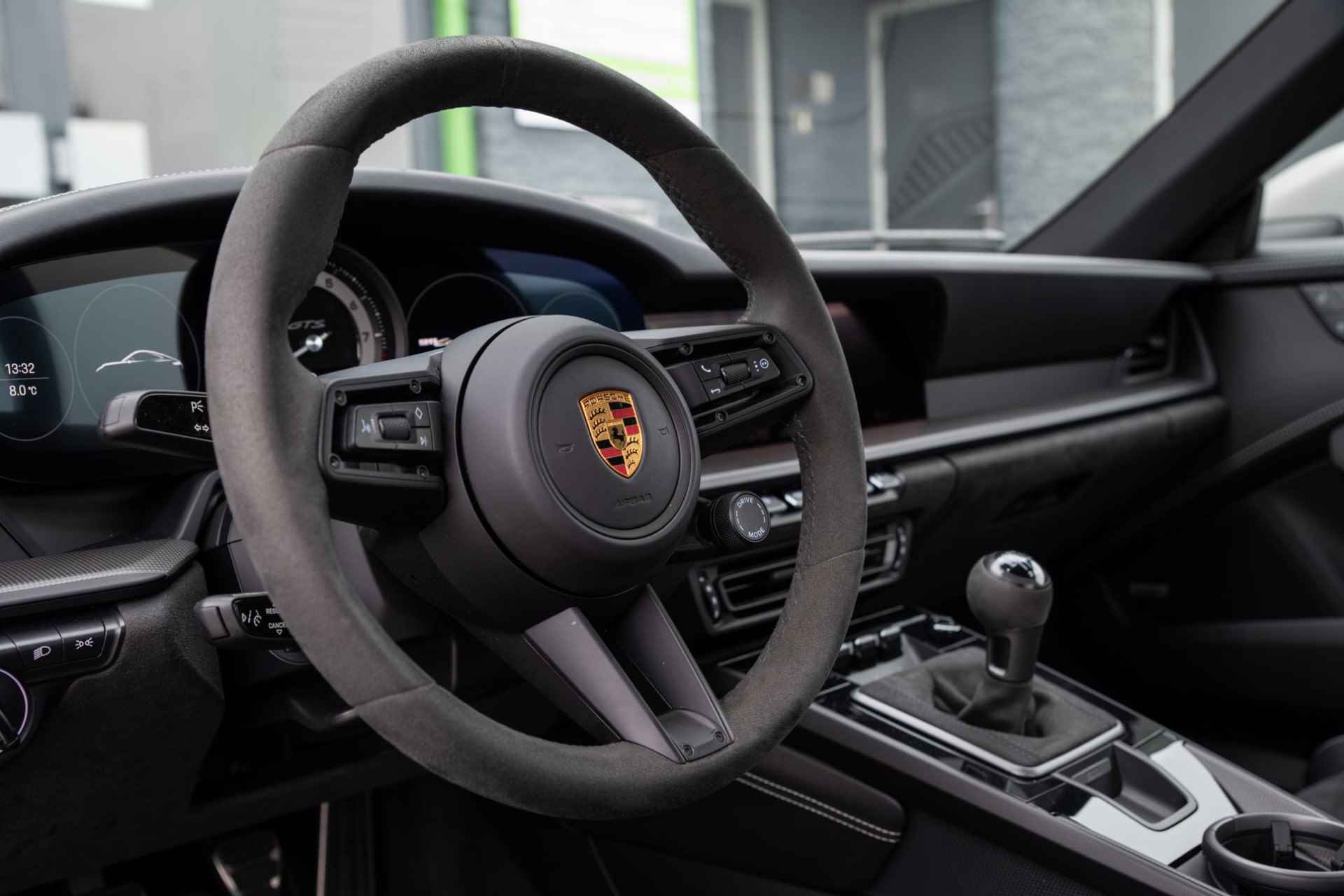 Porsche 911 3.0 Carrera 4 GTS / HANDBAK-7 / KREIDE / LICHT GEW. PAKKET - 30/143