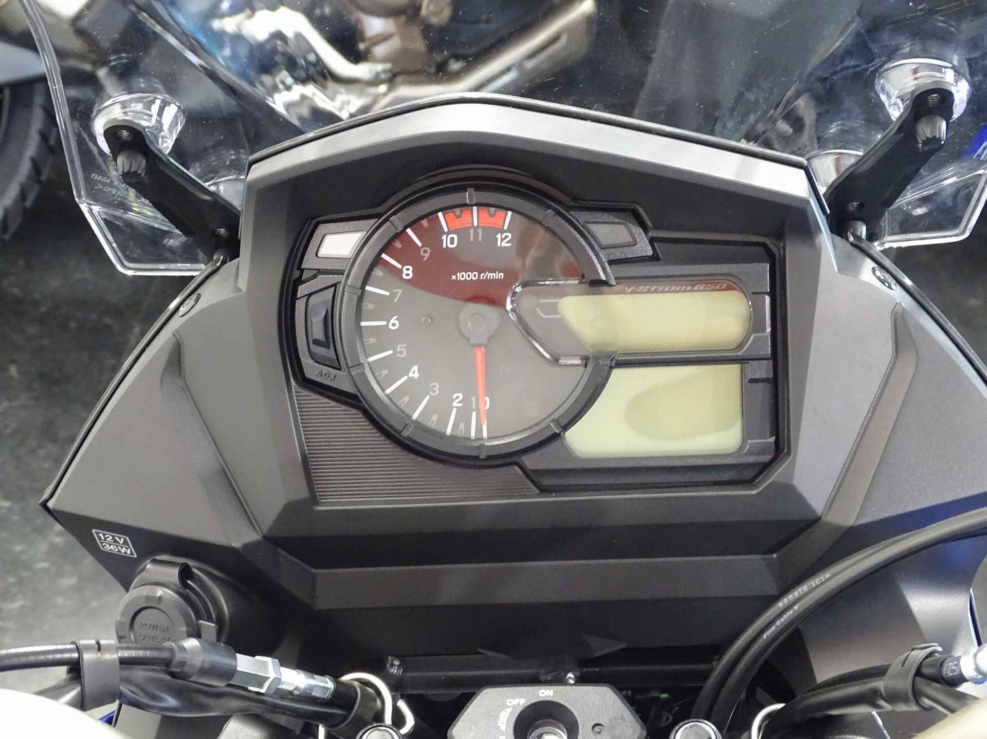 Suzuki DL 650 ABS - 8/11