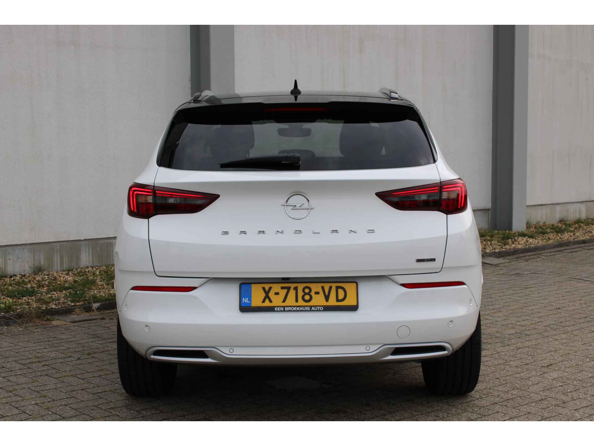 Opel Grandland 1.6 T. 225 pk Hybrid Level 3 / Elegance - 37/37