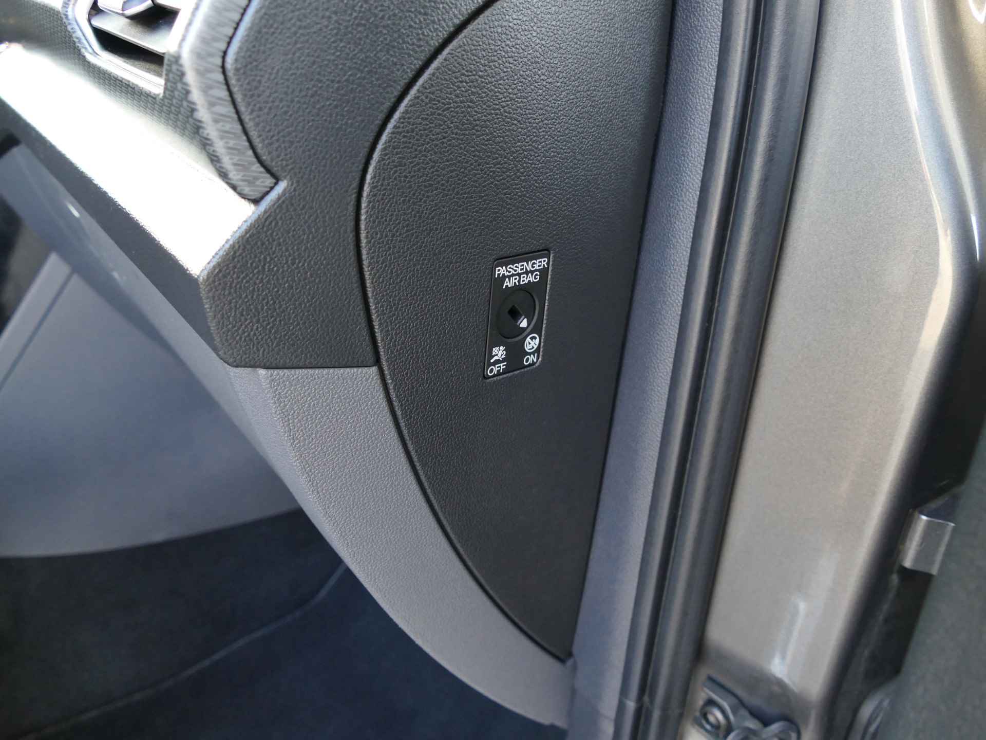 Volkswagen T-Cross 1.0 TSI R-Line | LED koplampen | adaptieve cruis control | parkeerassistent | Apple CarPlay/Android auto - 39/52