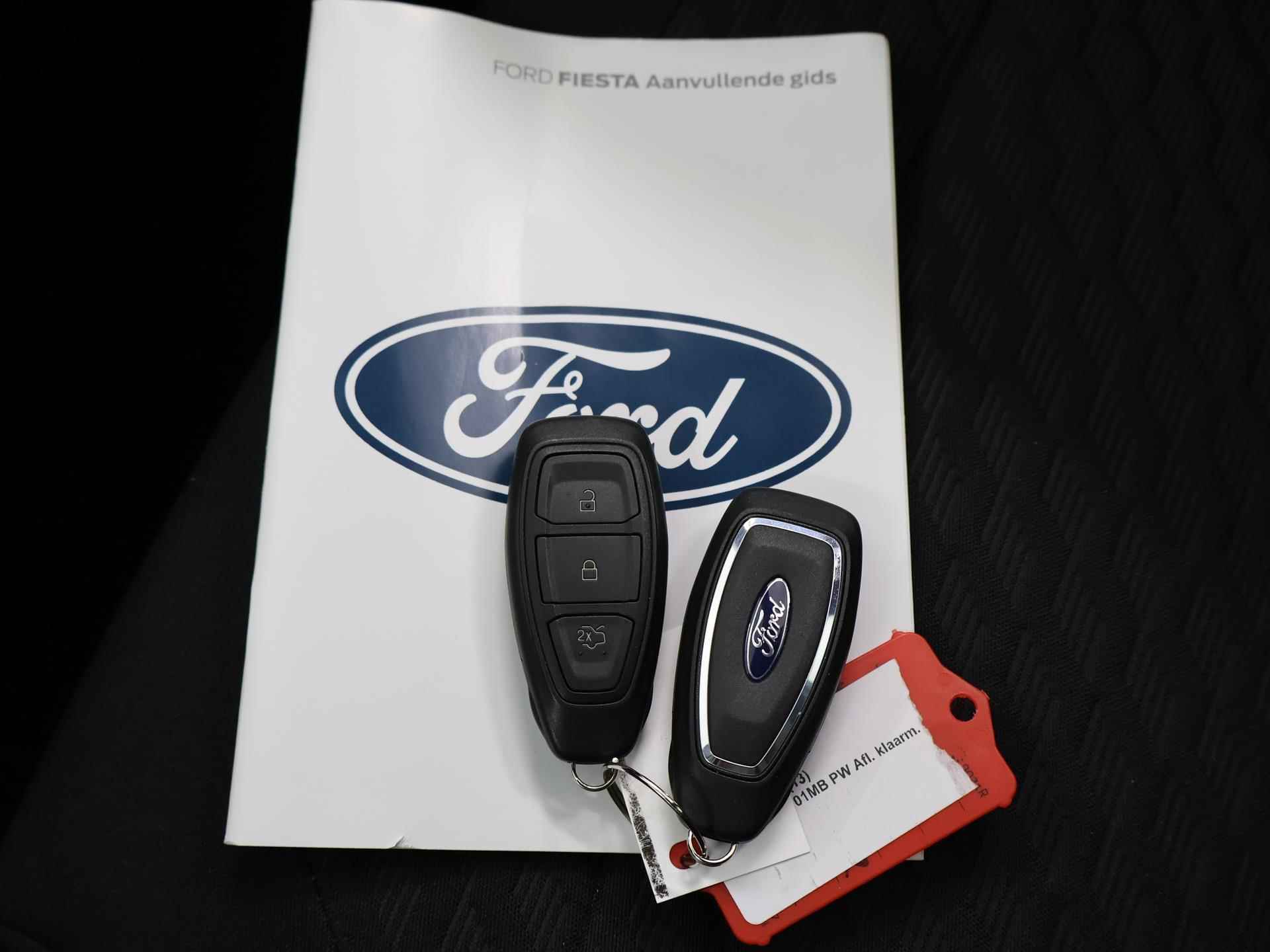 Ford Fiesta 1.0 EcoBoost Hybrid Titanium | Winterpack | Carplay | Climate Control | LED Koplampen - 26/38