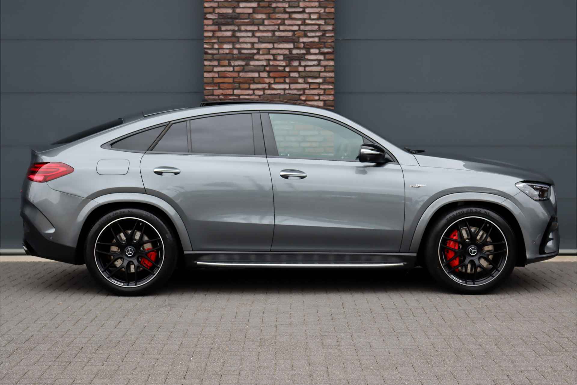 Mercedes-Benz GLE Coupé AMG 53 Hybrid 4MATIC+ Premium+ Aut9 | Luchtvering | Distronic Pro | Memory | Trekhaak | Stoelventilatie | HUD | Verwarmd Stuurwiel | Burmester | Soft-Close | Exclusief Leder | - 12/56