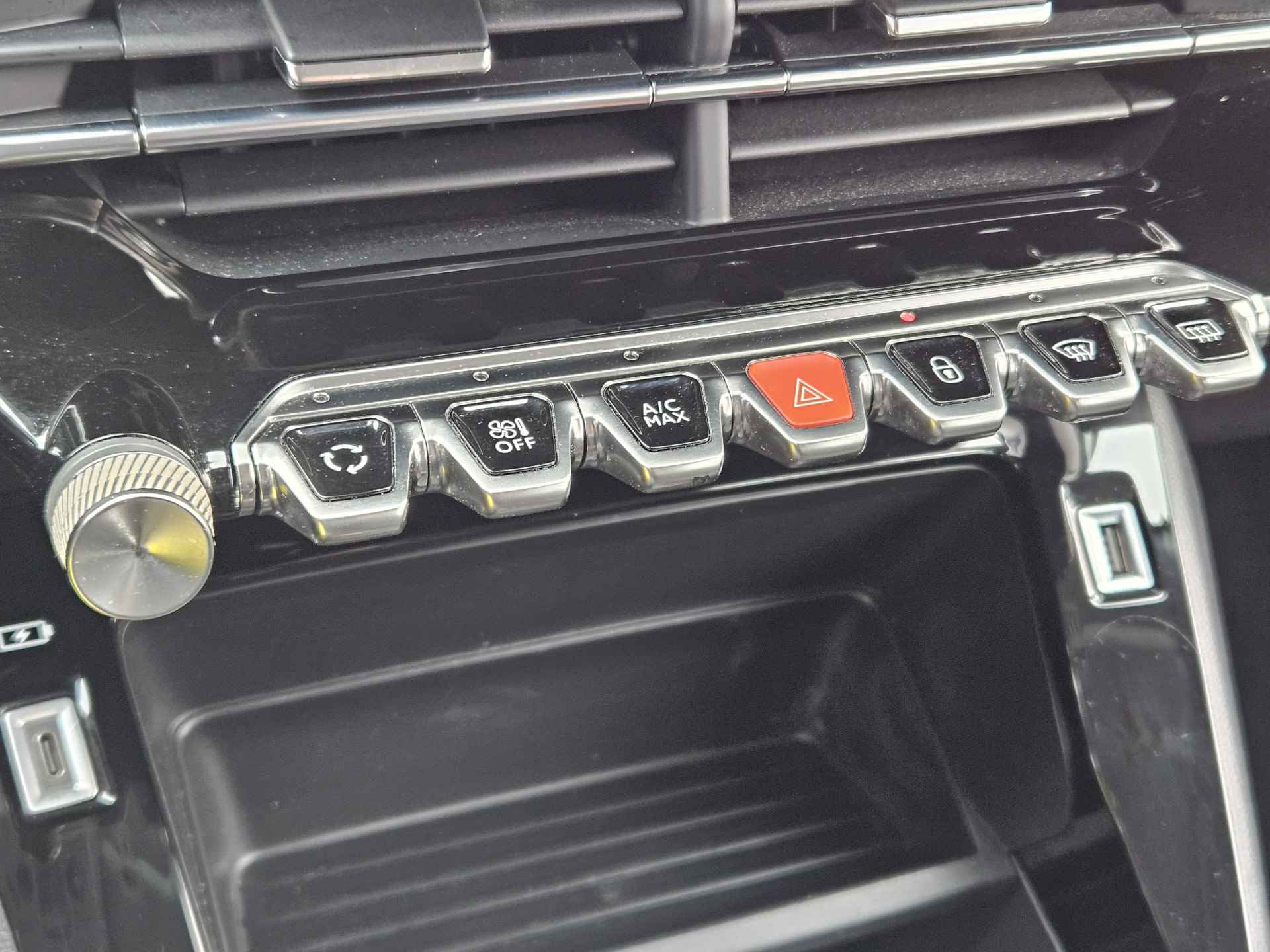 Peugeot 208 1.2 PureTech Active Navigatie | Bluetooth | Apple Carplay en Android Auto - 24/34