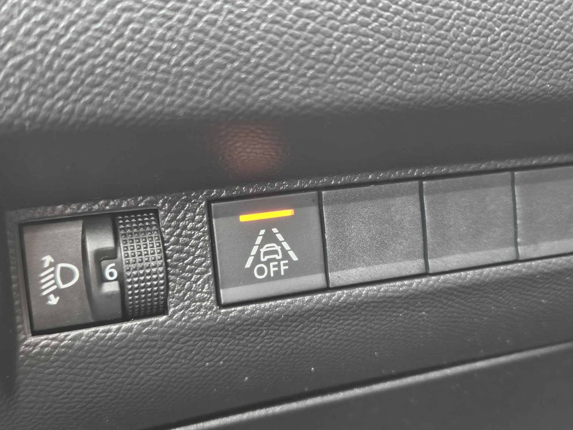 Peugeot 208 1.2 PureTech Active Navigatie | Bluetooth | Apple Carplay en Android Auto - 27/34