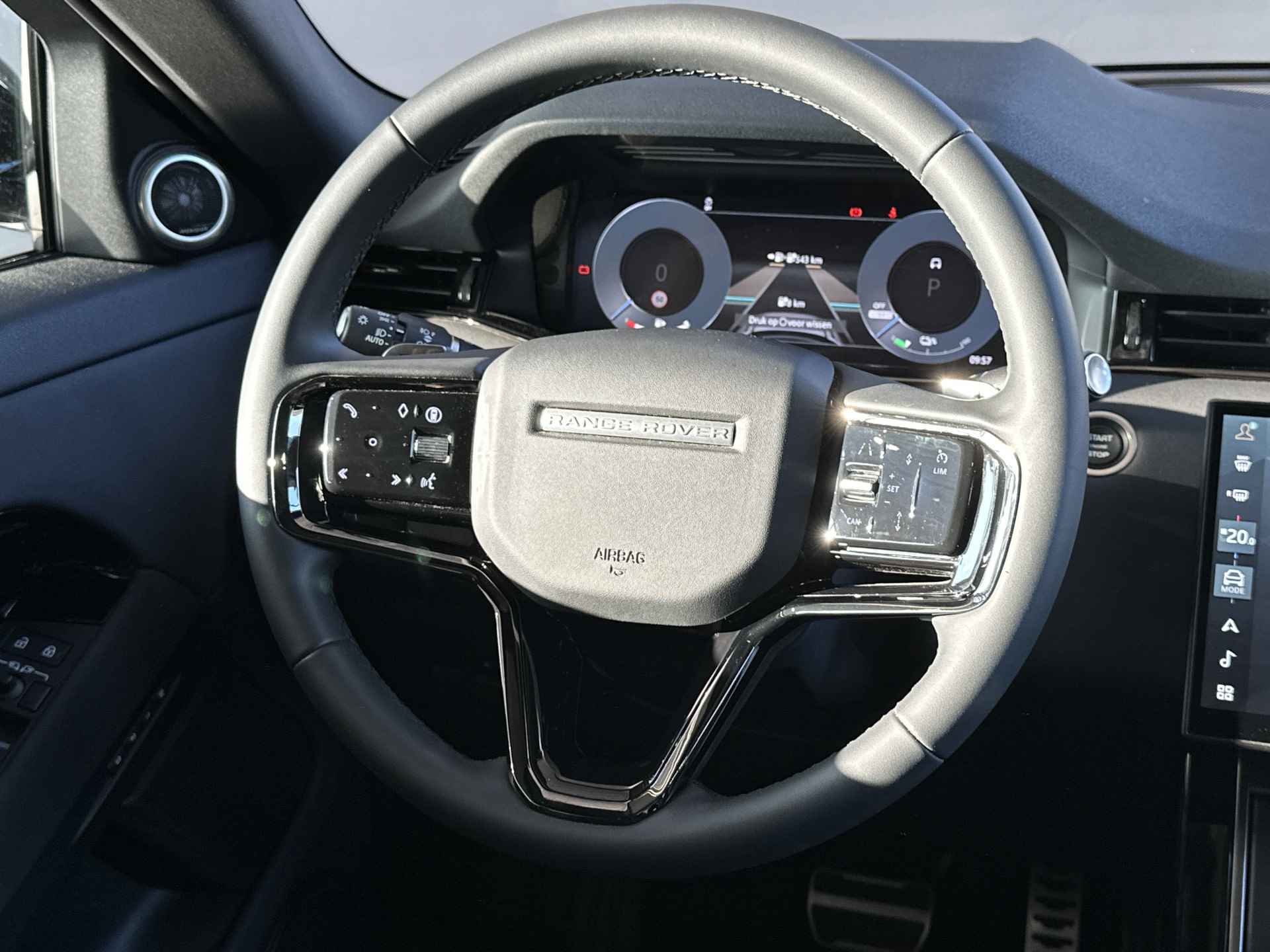 Land Rover Range Rover Evoque P300e Dynamic SE | Panoramadak | 360° Camera - 17/30