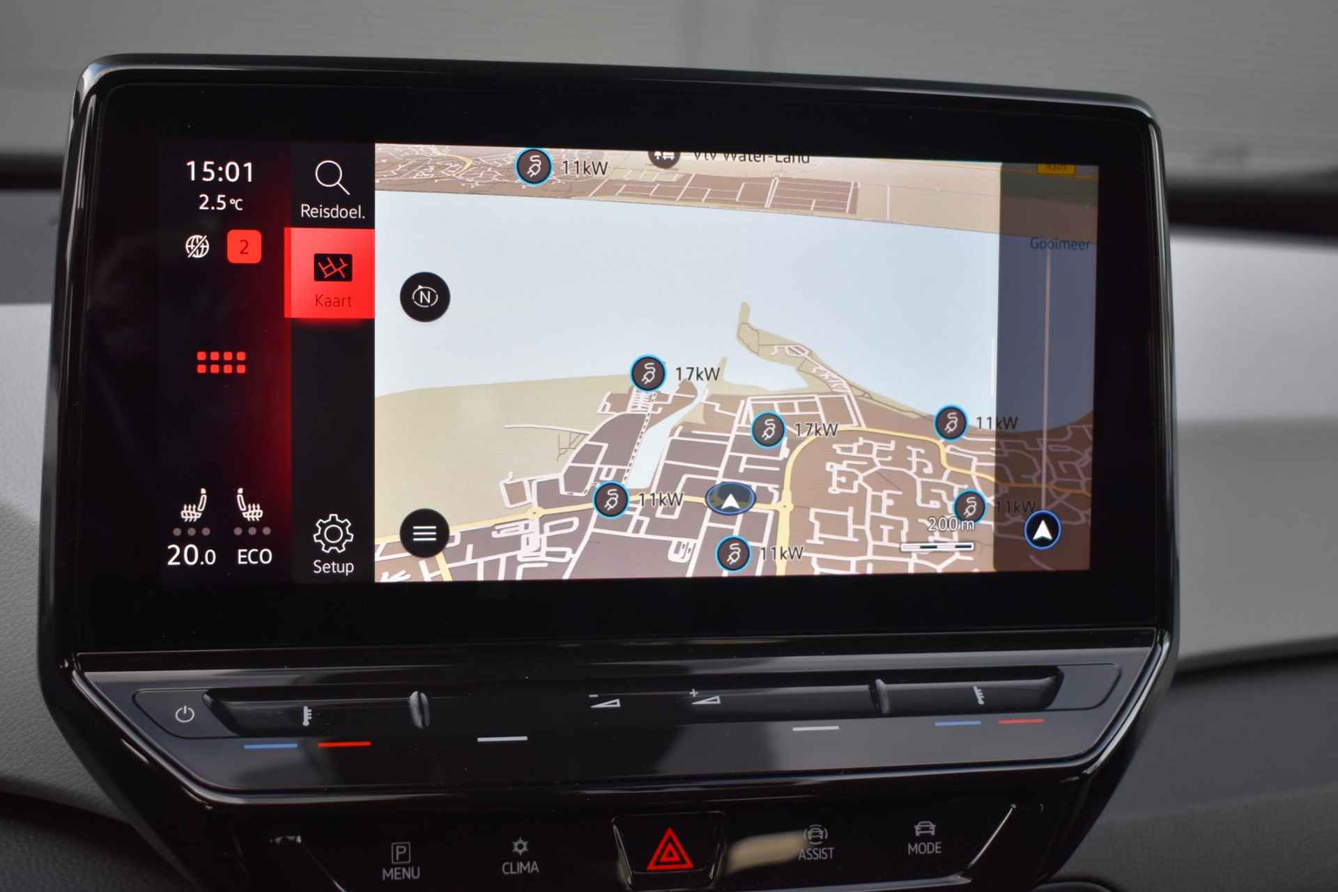 Volkswagen ID.3 First Plus 58 kWh / Stoelverwarming / Navigatie / Camera / Matrix LED Koplampen - 22/35