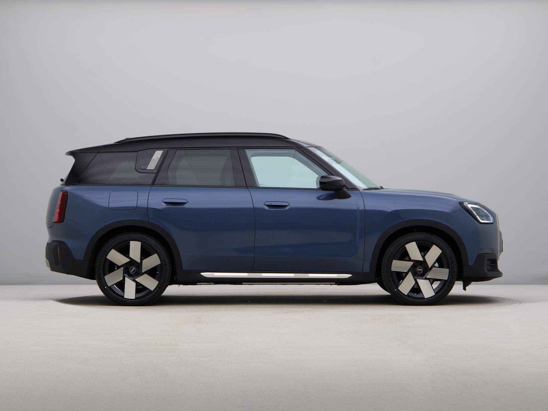 MINI Countryman SE ALL4 Favoured Pakket XL PRIVATE LEASE EUR 875,- (48 mnd/10.000 km) - 9/28