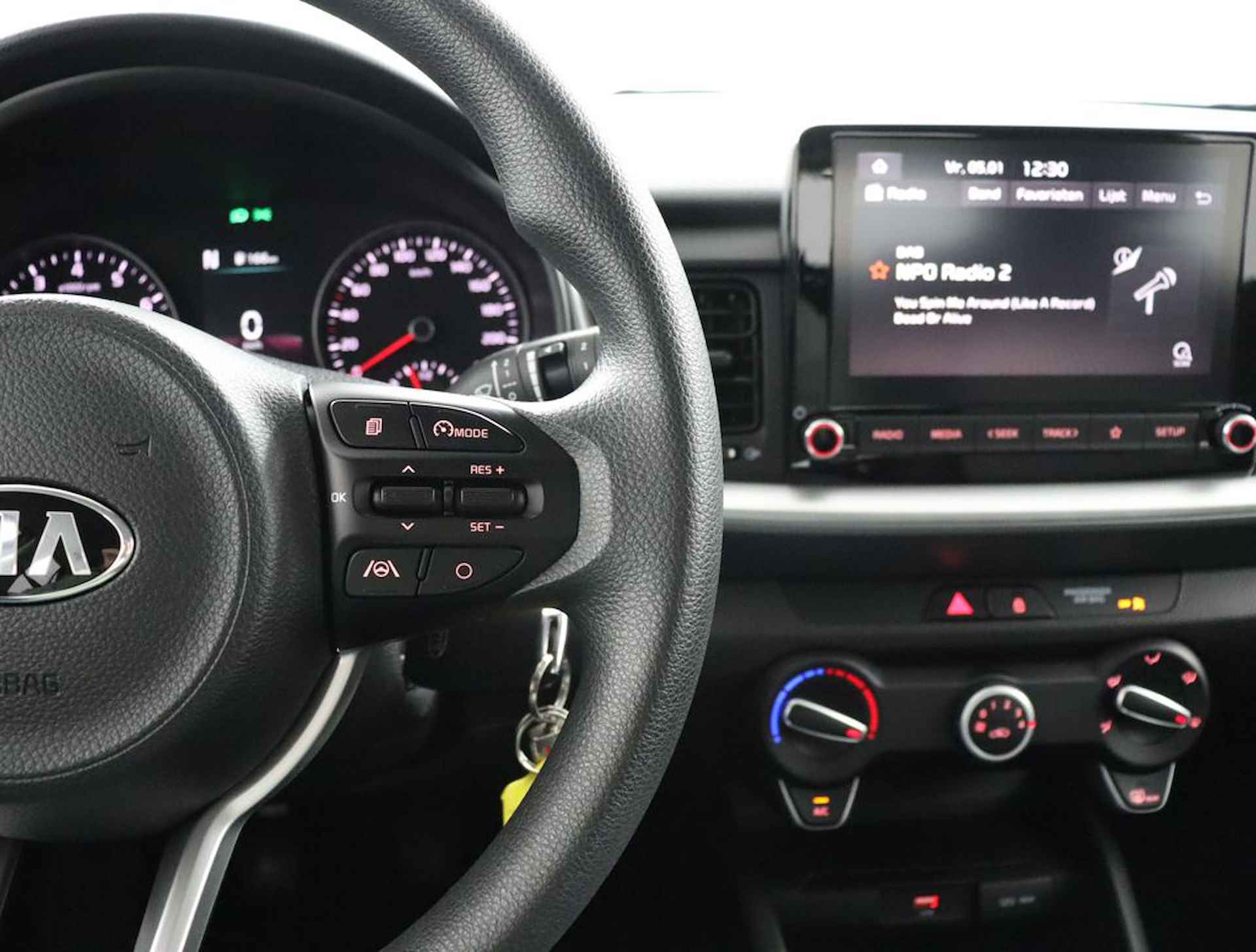 Kia Stonic 1.0 T-GDi MHEV ComfortLine Apple Carplay / Android auto, Cruise control, Airco - Fabrieksgarantie tot 08-2028 - 16/48
