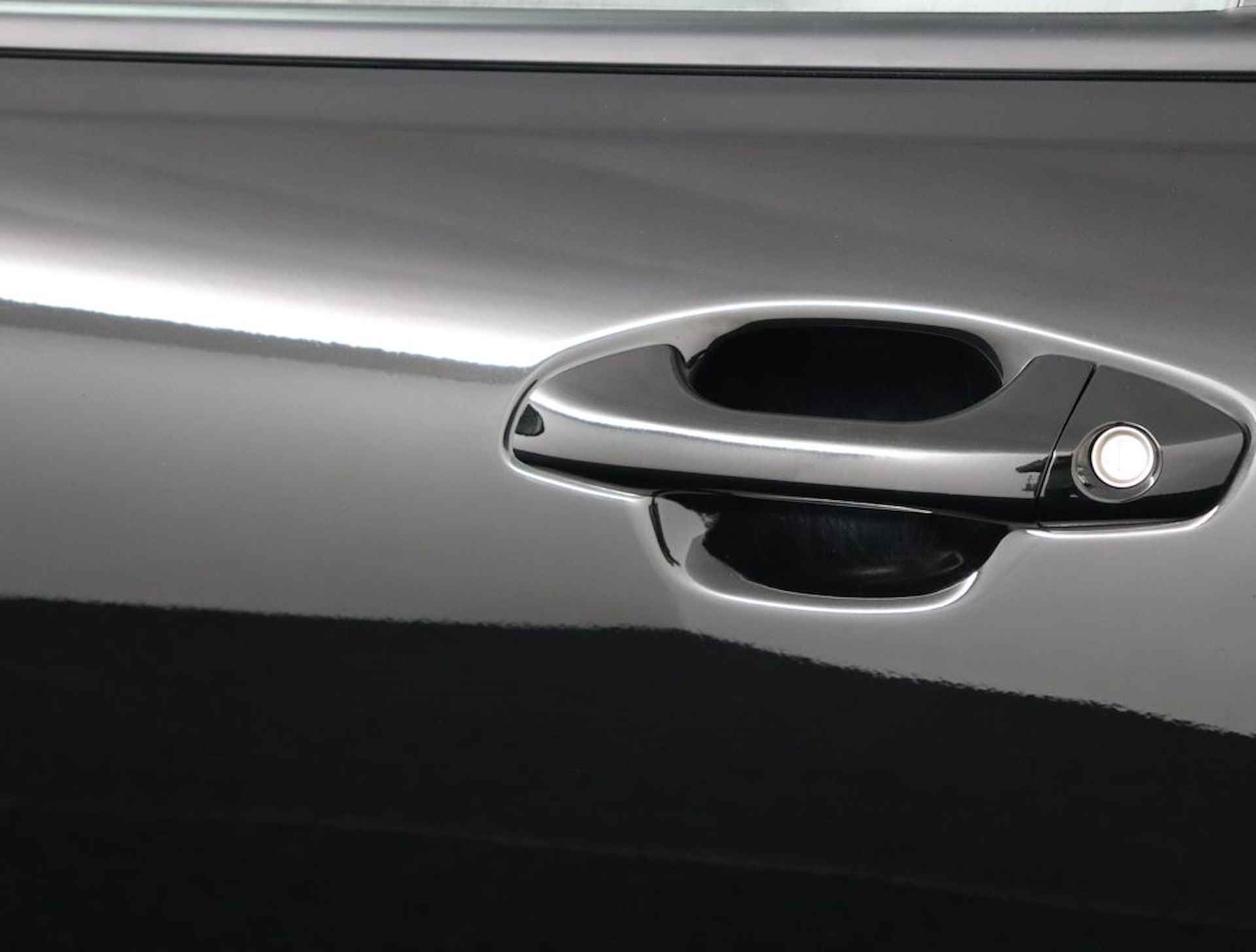 Kia Stonic 1.0 T-GDi MHEV ComfortLine Apple Carplay / Android auto, Cruise control, Airco - Fabrieksgarantie tot 08-2028 - 32/48