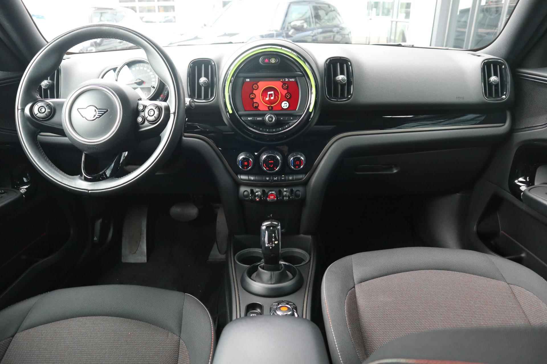 MINI Countryman Cooper 1.5 Pepper - 8/29