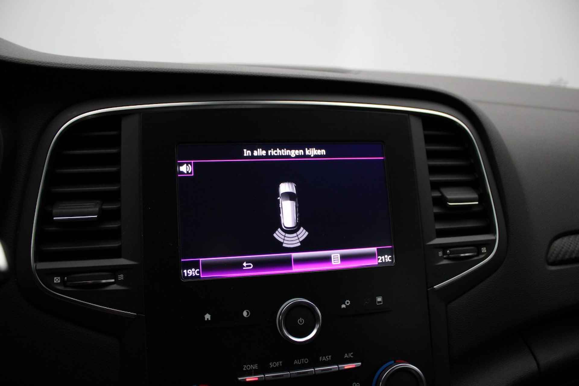 RENAULT Megane 1.5 dCi Estate Zen - Carplay, Clima - 15/22