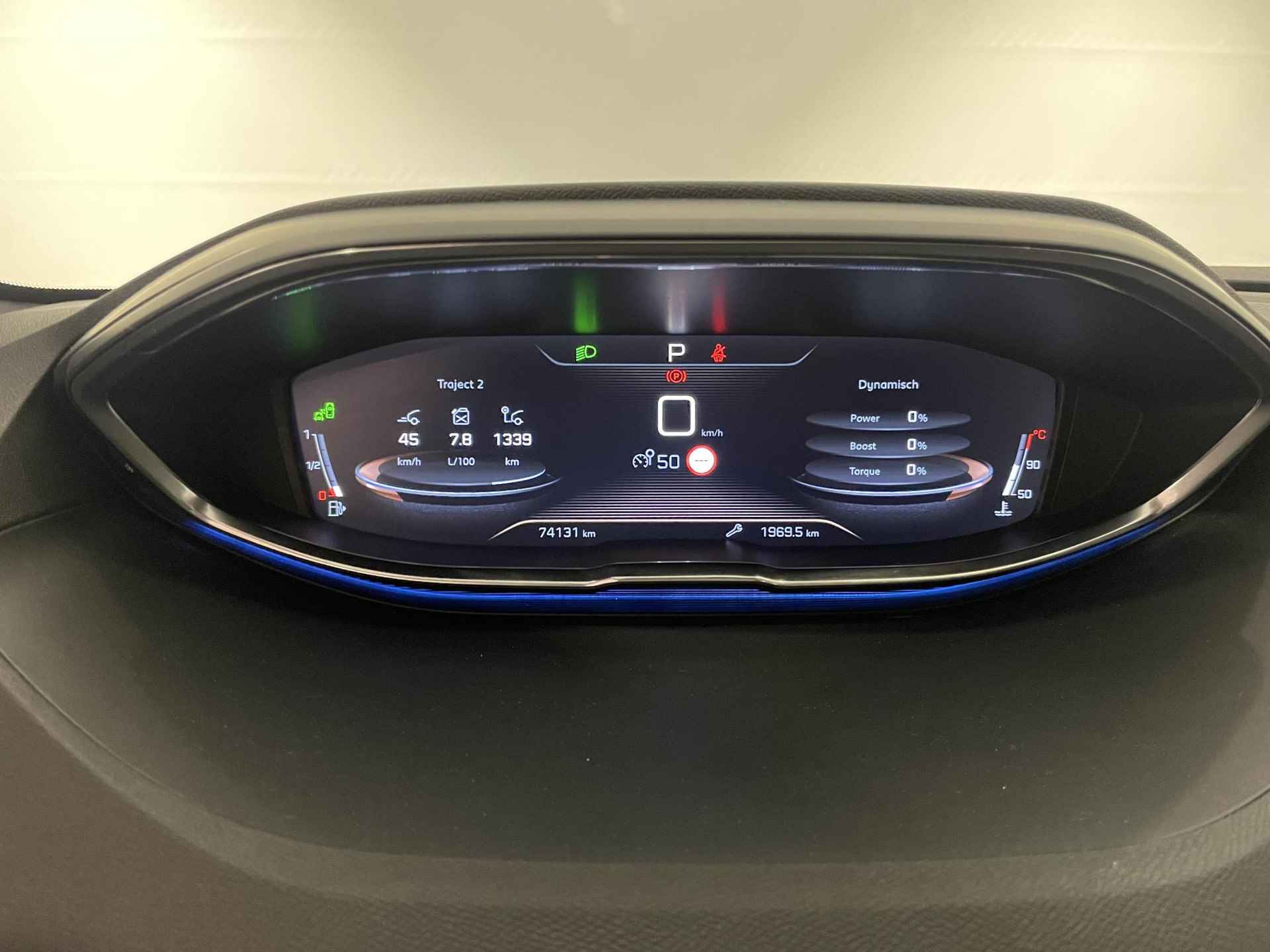 Peugeot 3008 1.2 PureTech GT Line | Navigatie | 360º Camera | Stoelverwarming| Zeer compleet! - 21/48
